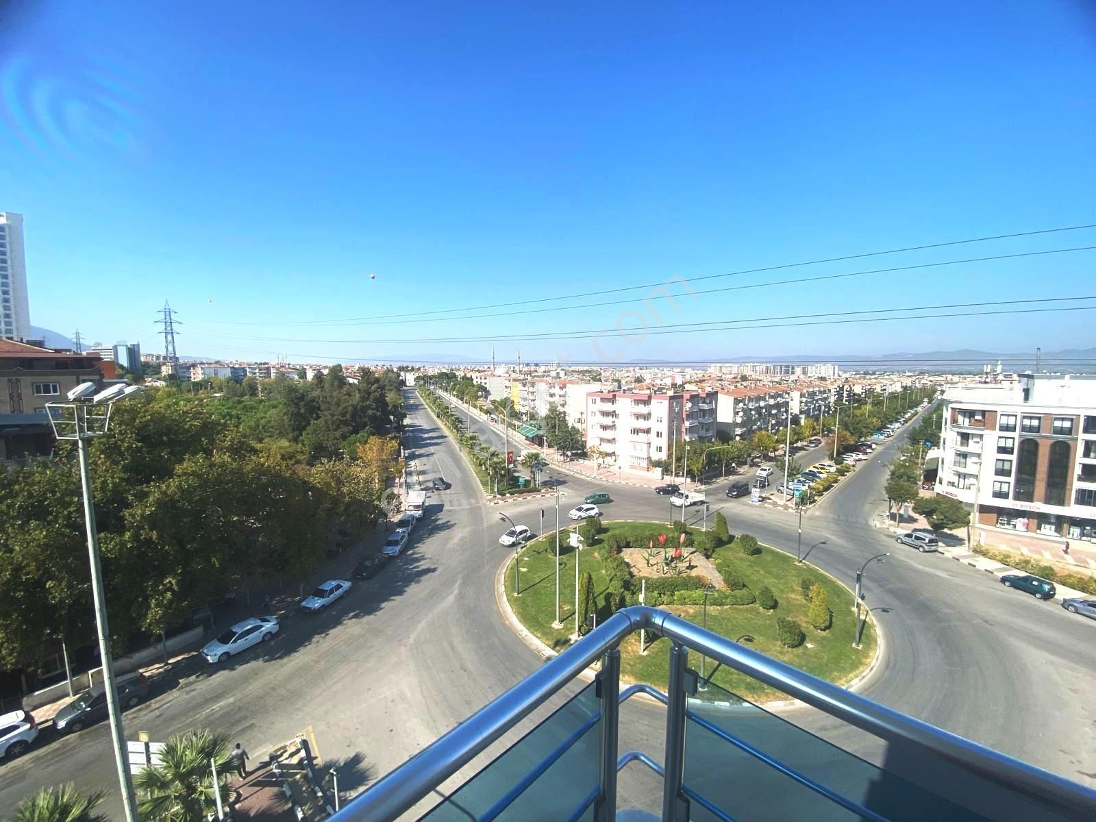 Hafsa Sultan Özsaruhan Bulvarı’nda Asansörlü, Köşe, Aydınlık 3+1 - Görsel 28