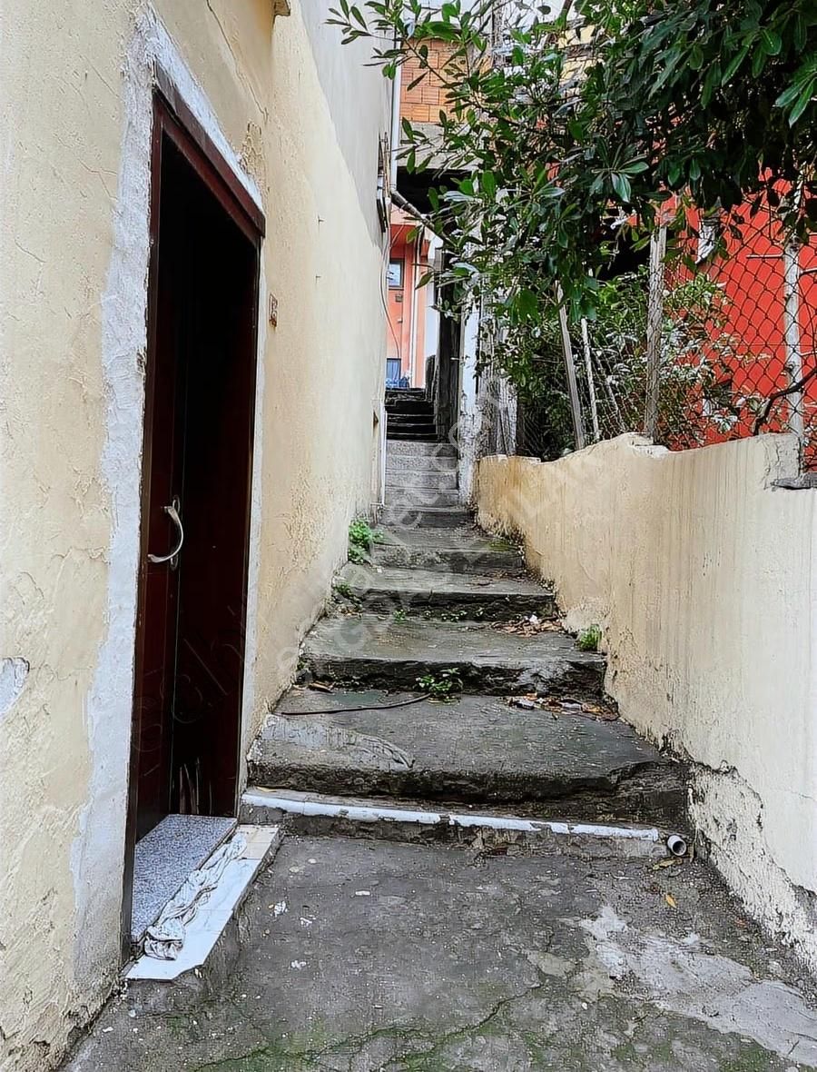 Ataşehir Yenisahra Mah E.5 Yürüme Mesafede Sobalı 2+1 Bahçe Katı - Görsel 7