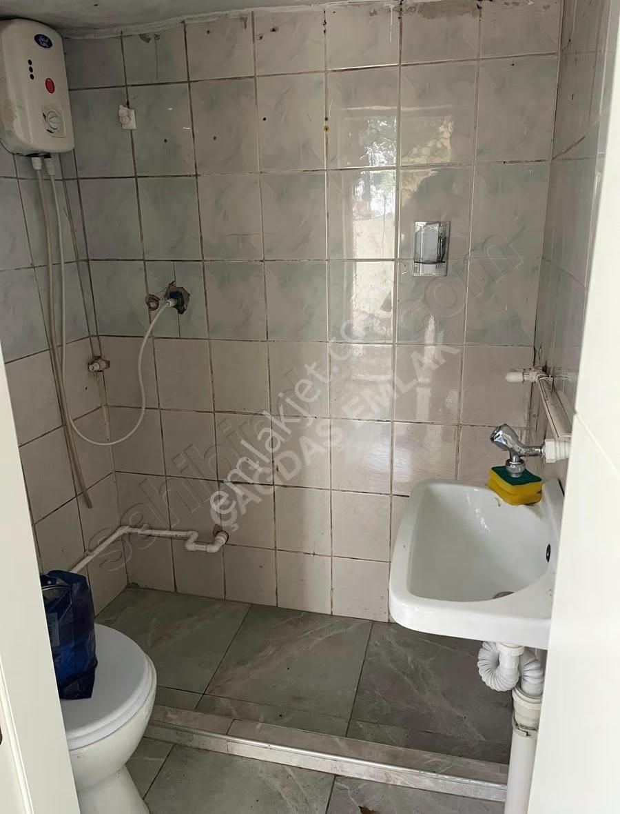 Ataşehir Yenisahra Mah E.5 Yürüme Mesafede Sobalı 2+1 Bahçe Katı - Görsel 14