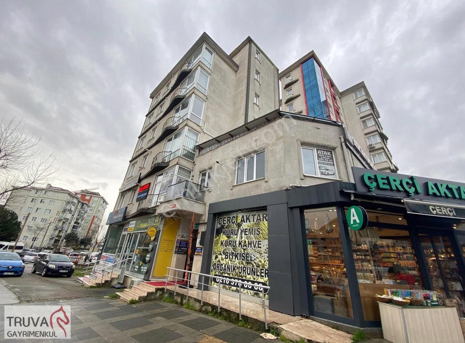Kurtköy Merkezinde 2+1 Arakat Kiralık Daire