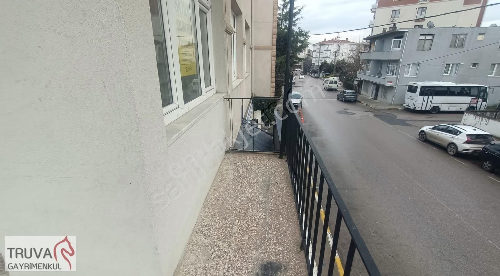 Kurtköy Merkezde Fırsat Yatırımlık Boş İki Daire, Bir Dükkan - Görsel 13