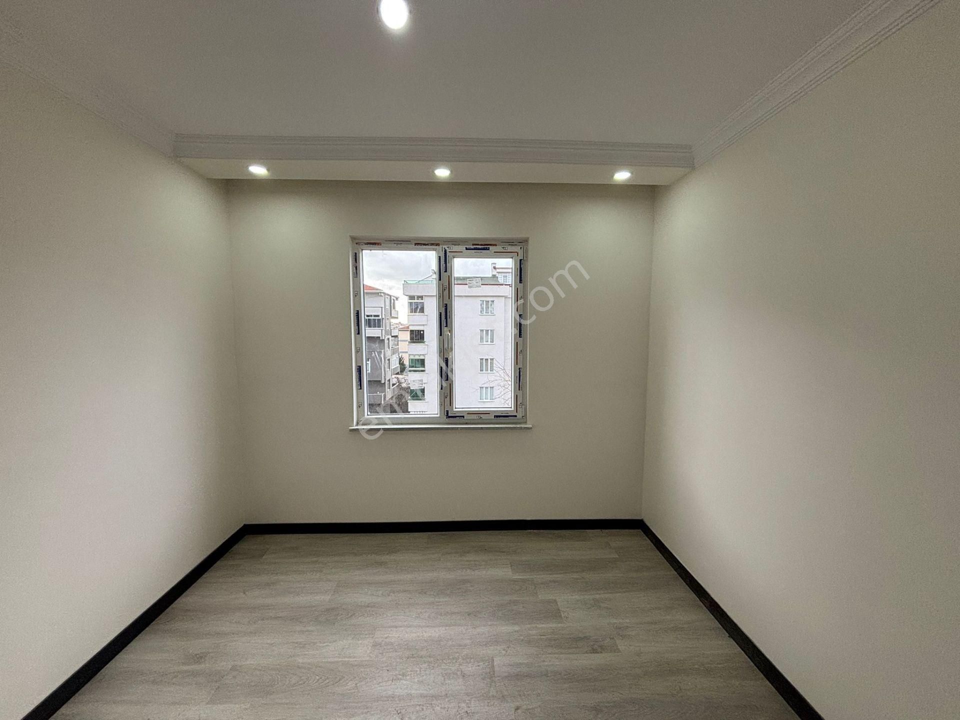 **eryıldız İnşaat'tan**merkezi Konumda İskanlı K.otoparklı 2+1**4.kat Güney Cephe - Görsel 23