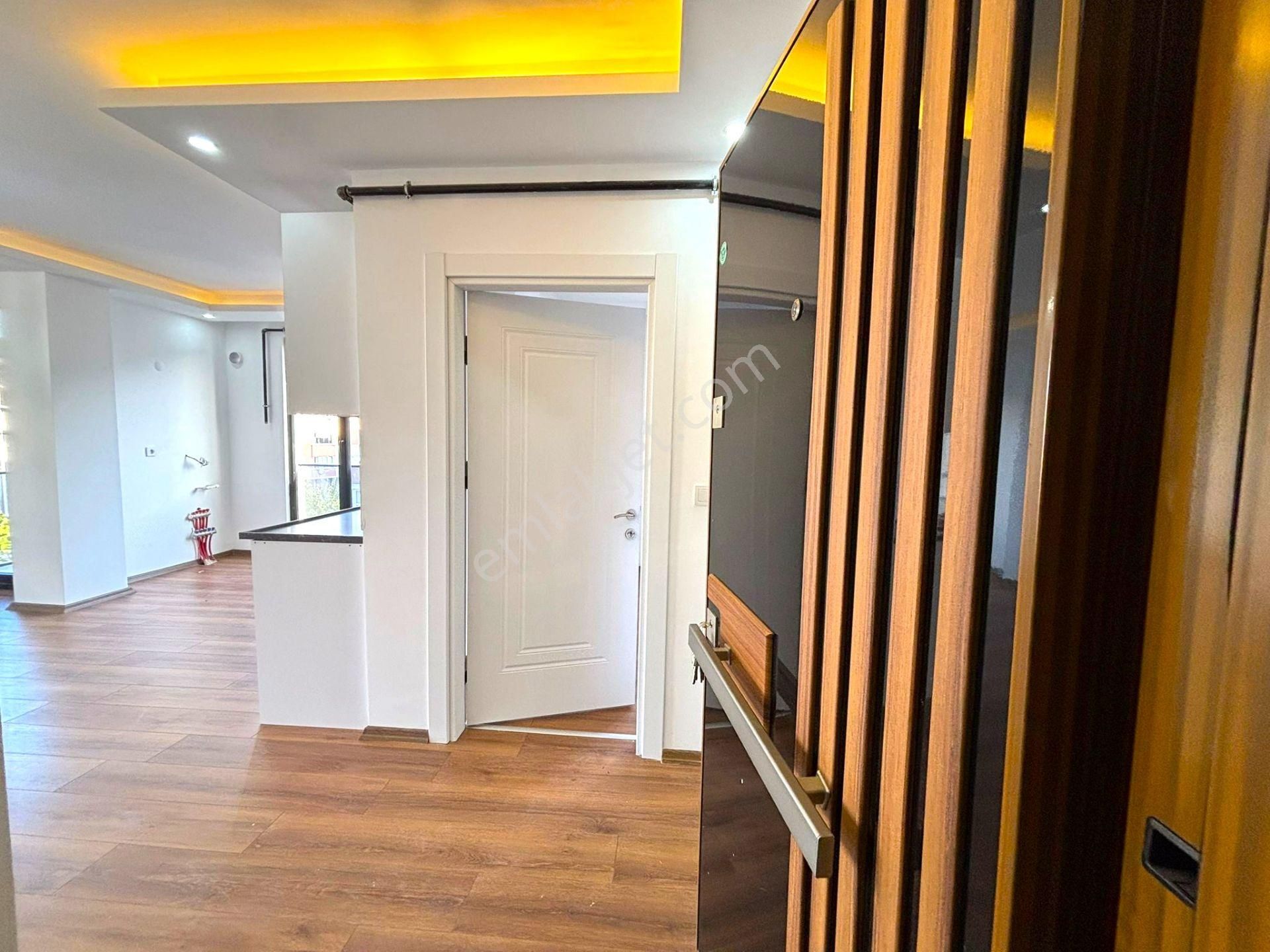 **eryıldız İnşaat'tan**acilll Trepaş Yanı Çarşı İçinde İskanlı Lüks 1+1 - Görsel 32