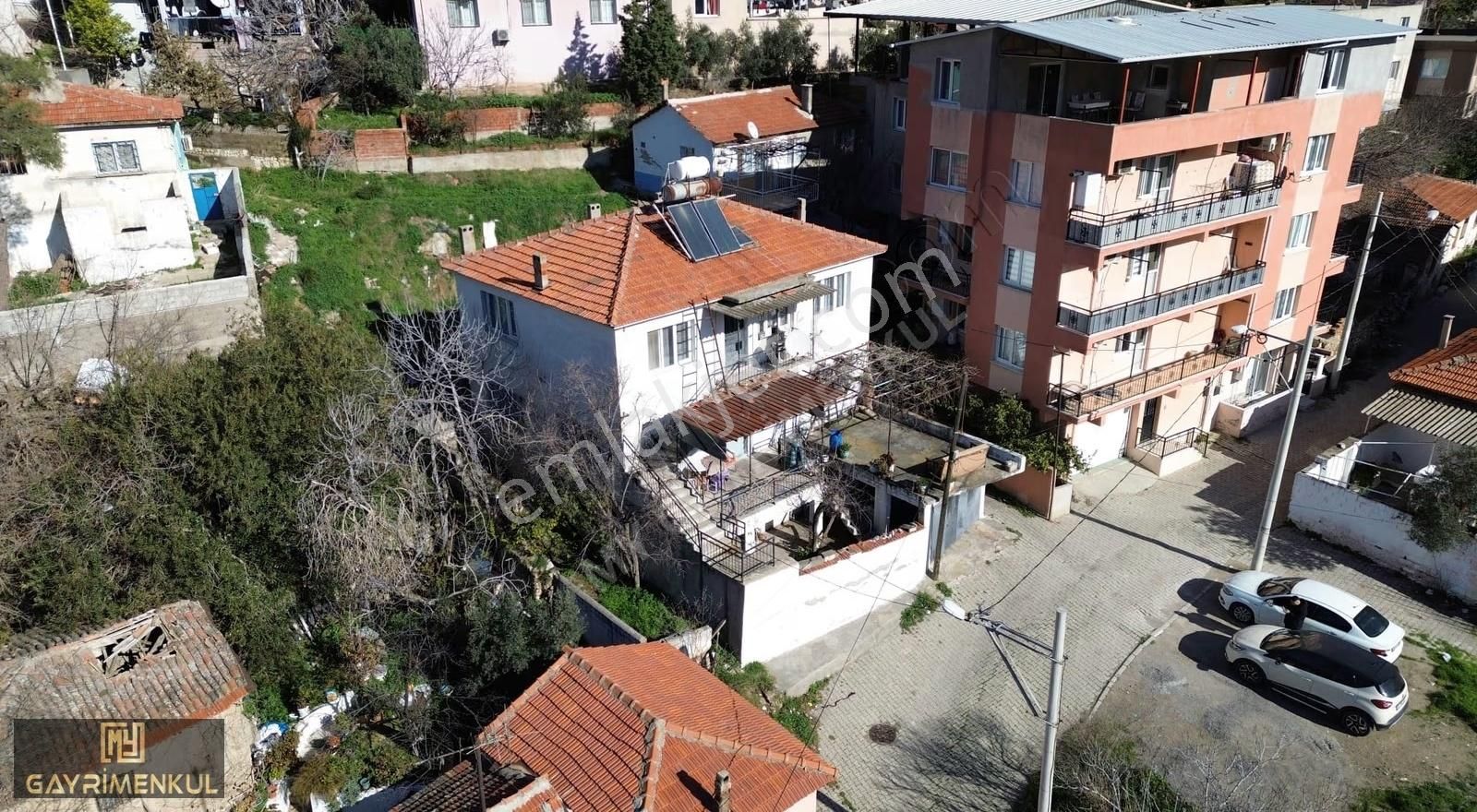 Kavaklıdere Mahallesinde Müstakil 2 Katlı Bahçeli Ev - Görsel 4