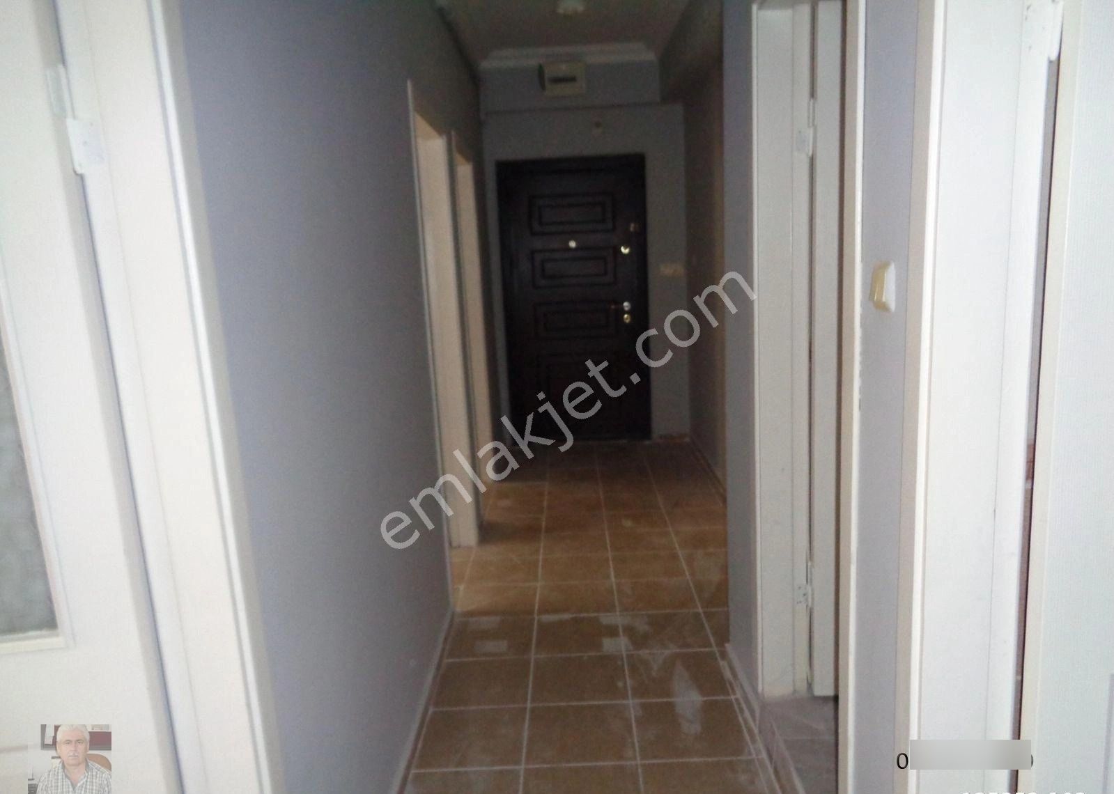 Gaffar Okkan Tranway Durak Da Arakat Daire - Görsel 4