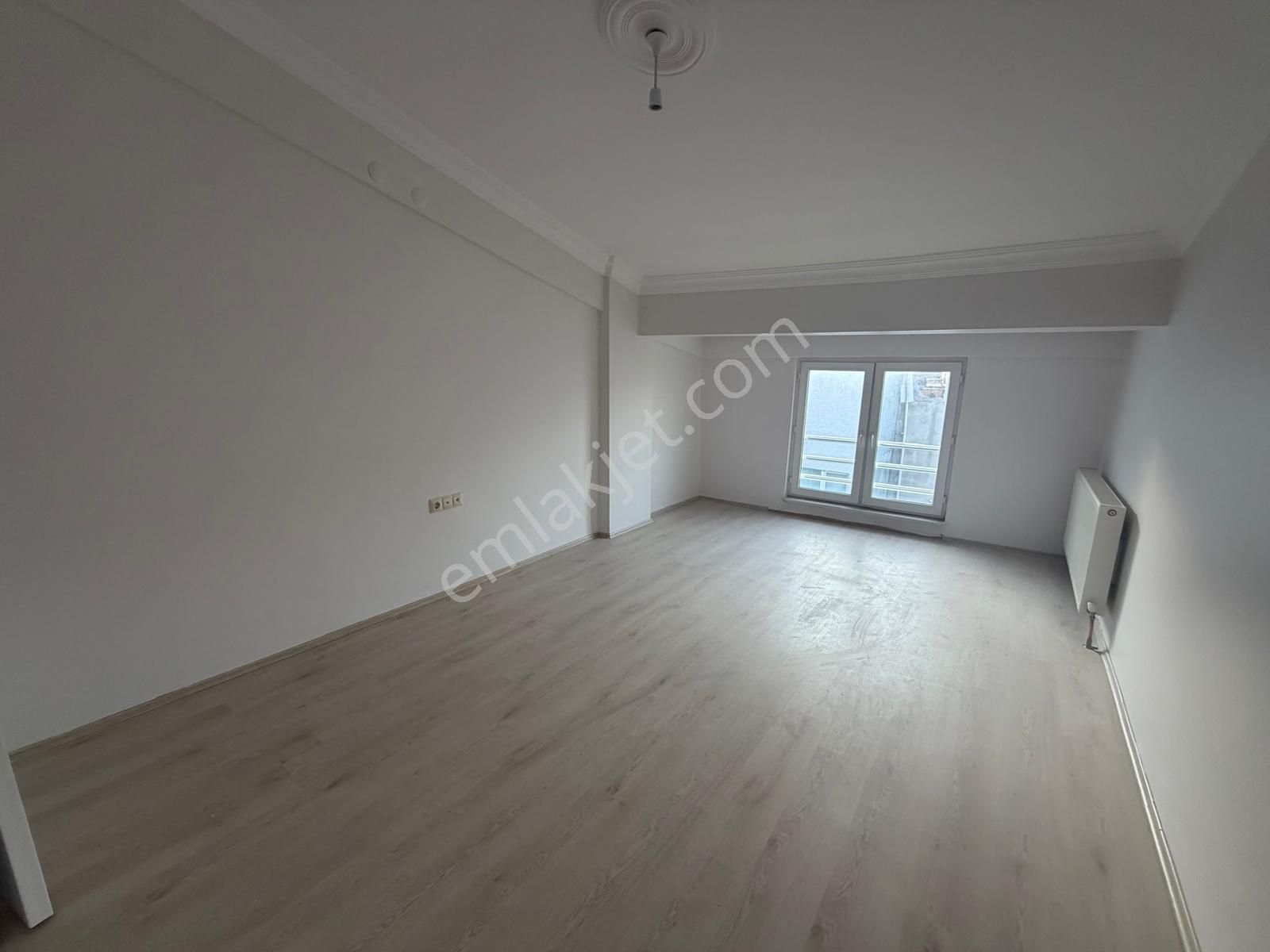 Oscar'dan Çamlıca'da Çok Geniş İki Balkonlu 2+1 Dubleks - Görsel 7