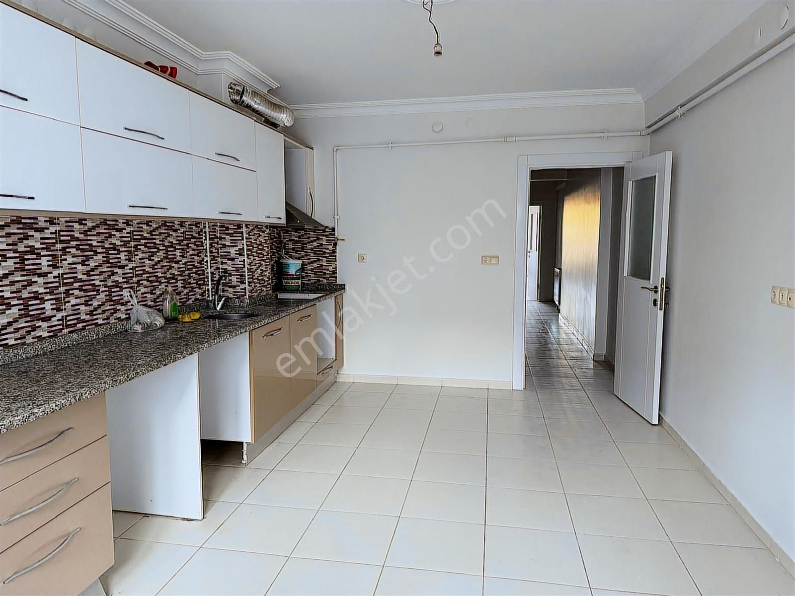 Oscar'dan Çamlıca'da Çok Geniş İki Balkonlu 2+1 Dubleks - Görsel 20