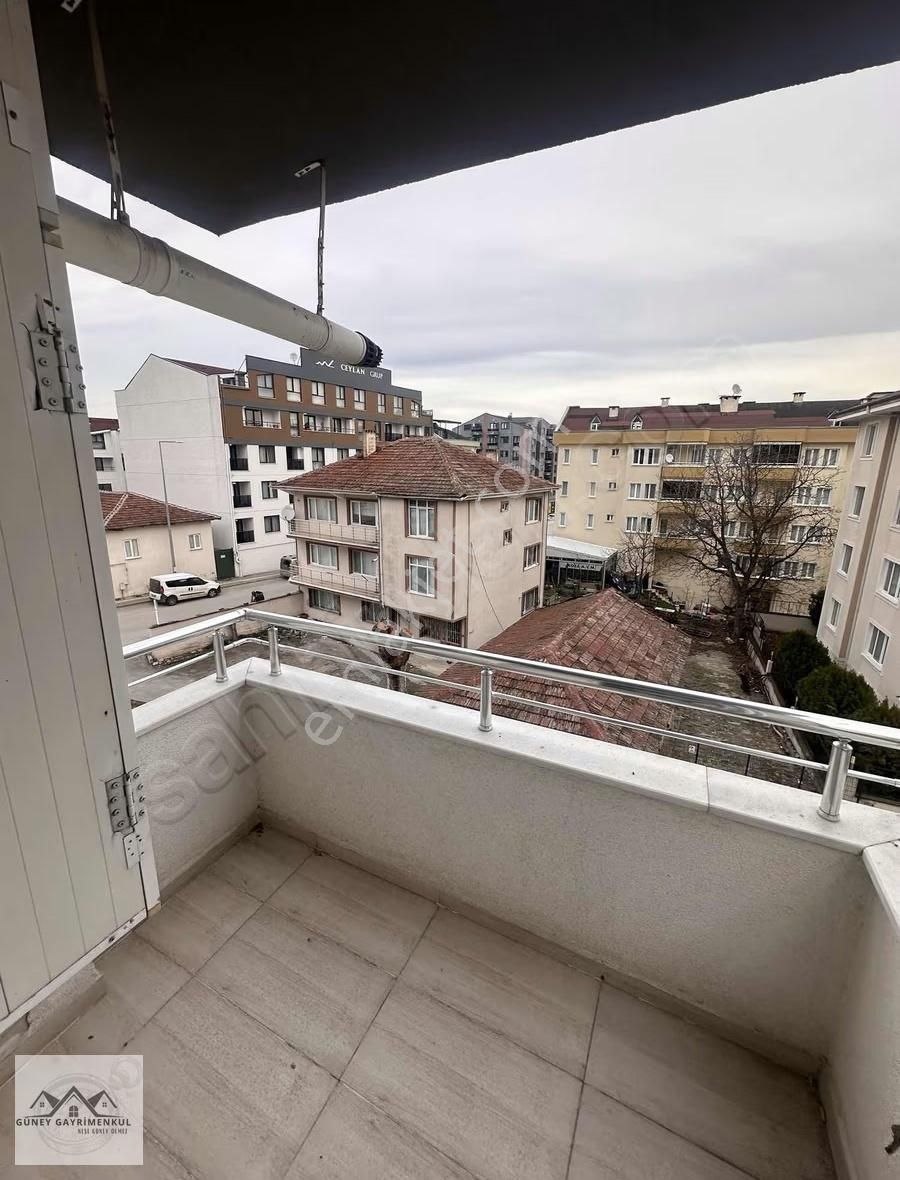 Güney'den Yerleşime Yakın Arakat Eşyasız Kiralık Daire - Görsel 9