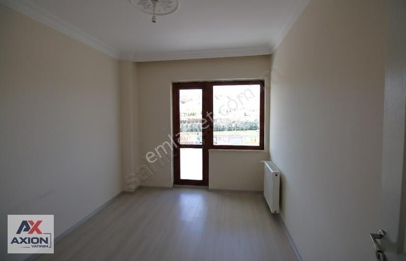 Bağlıcada Güvenlikli Sitede Ara Kat Geniş Satılık 3+1 Daire - Görsel 10