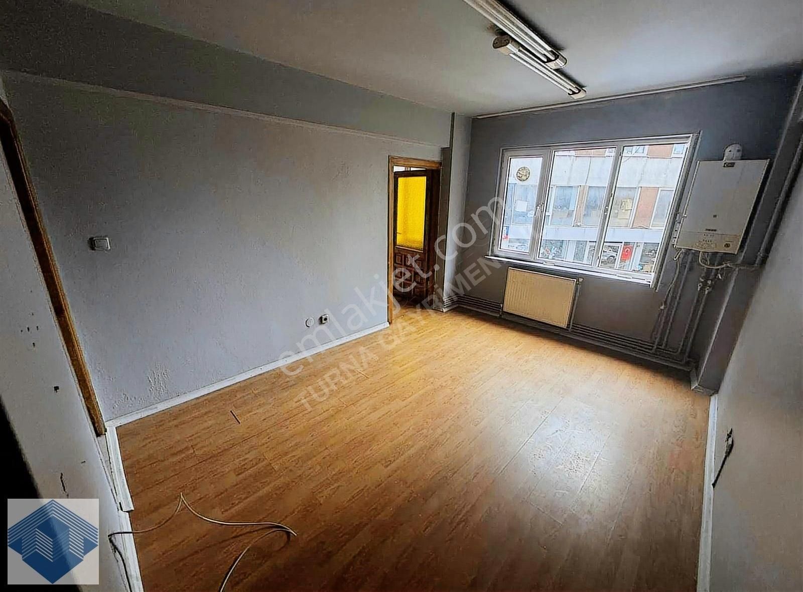 Kaşımpaşa Merkez'de Kiralık 1+1 Ofis & Büro - Görsel 6