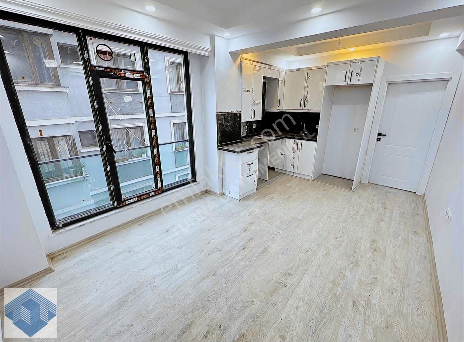 Talatpaşa Caddesi Üzerinde Yeni Binada Kiralık 1+1 Ofis Büro - Görsel 7