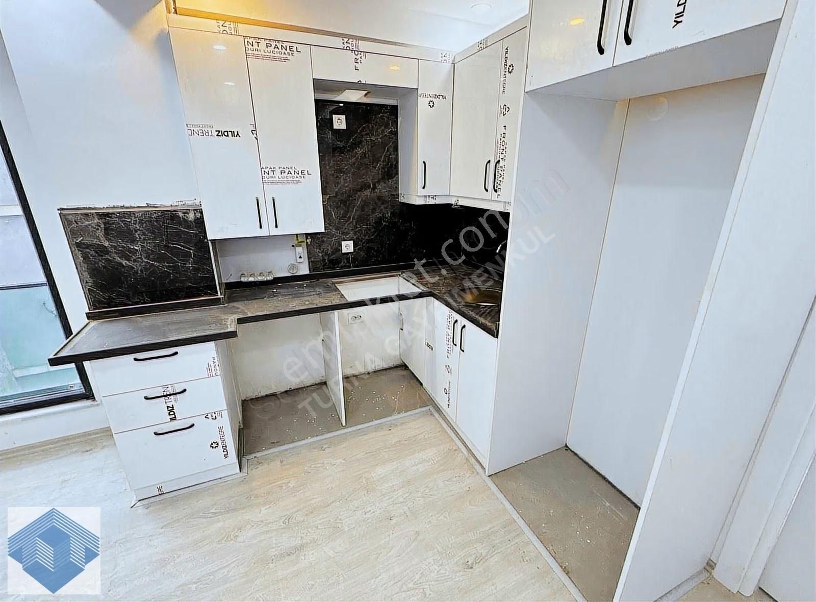 Talatpaşa Caddesi Üzerinde Yeni Binada Kiralık 1+1 Ofis Büro - Görsel 14