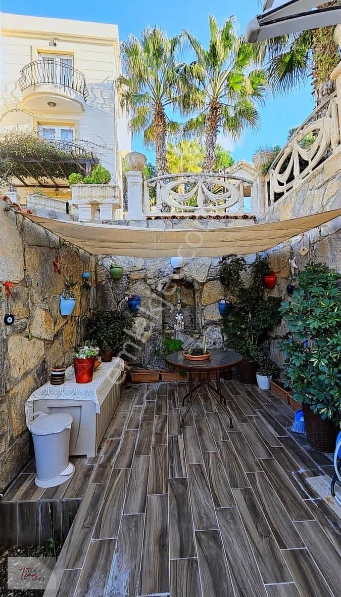 Konacık Satılık Site İçerisinde Havuzlu 2+1 Dubleks Daire - Görsel 8