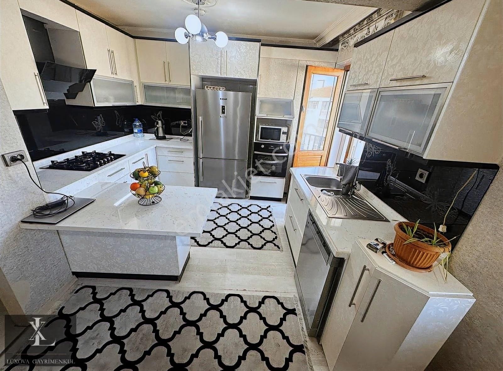 Lüxova'dan Porsuk Caddesin'de Saunalı Manzaralı 5+1 Dublex - Görsel 20