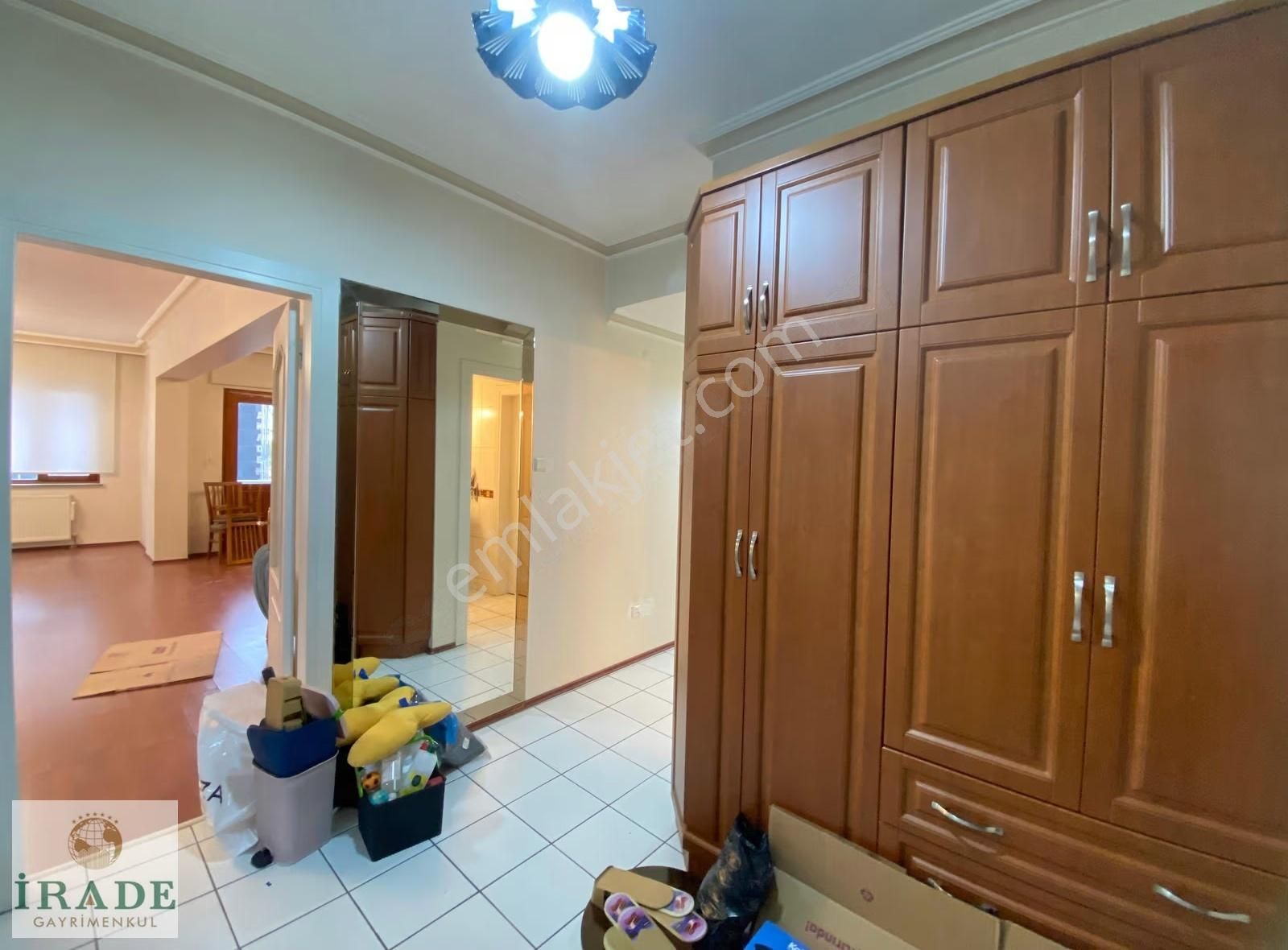 Akademi Hastanesi Karşısı Kiralık 3,5+1 Arakat Çok Geniş Daire - Görsel 12