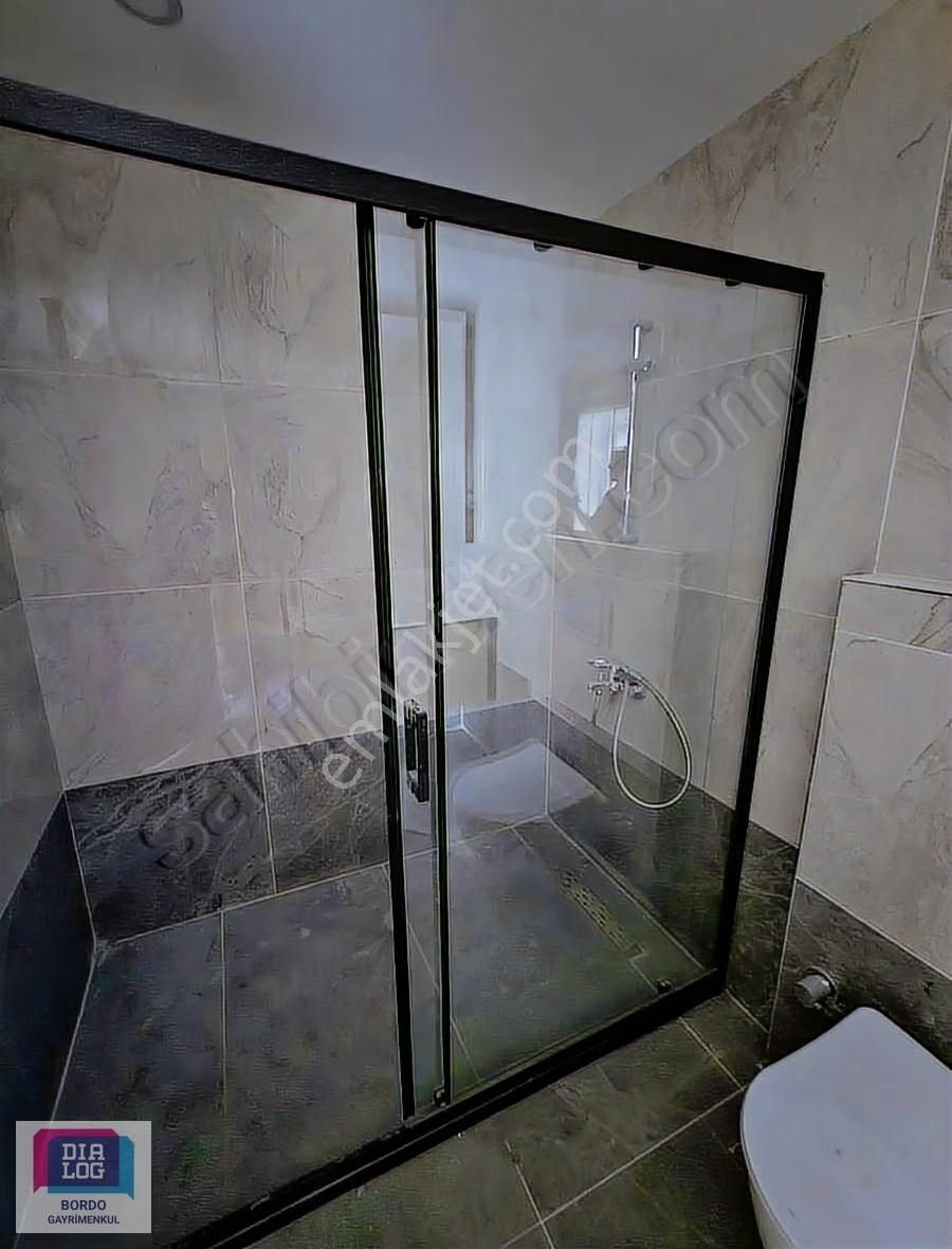 Bordo Modern'de 236 M2 4+1 Daıre - Görsel 23