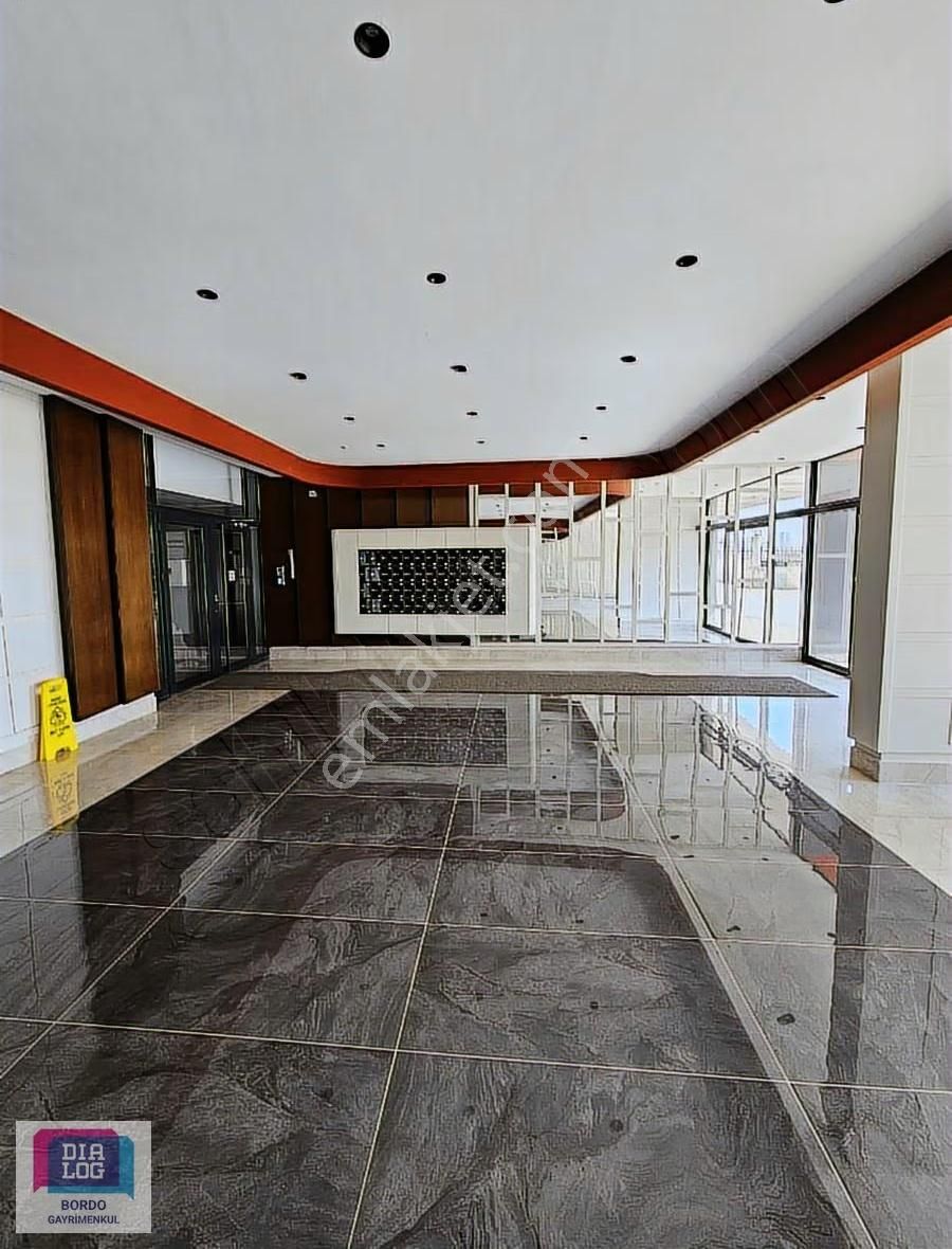 Bordo Modern'de 236 M2 4+1 Daıre - Görsel 9