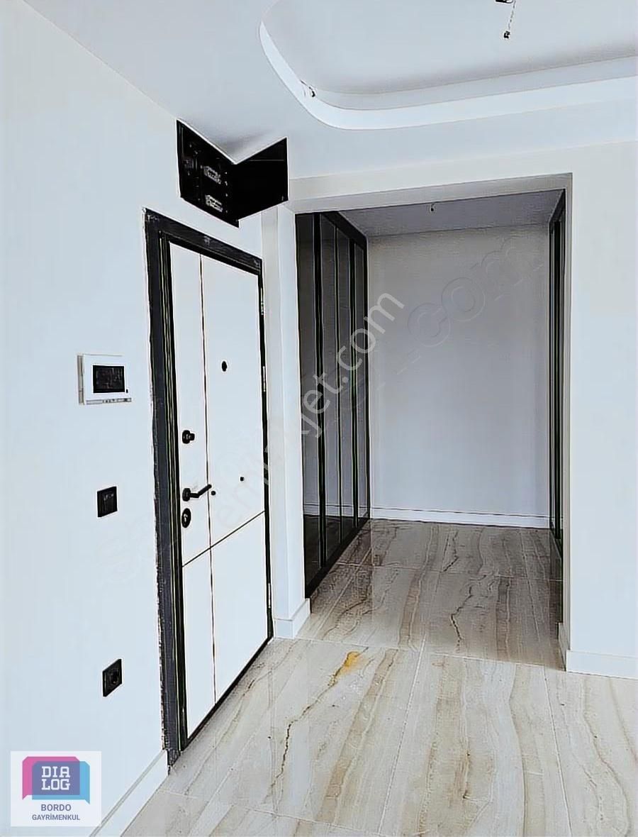 Bordo Modern'de 236 M2 4+1 Daıre - Görsel 8