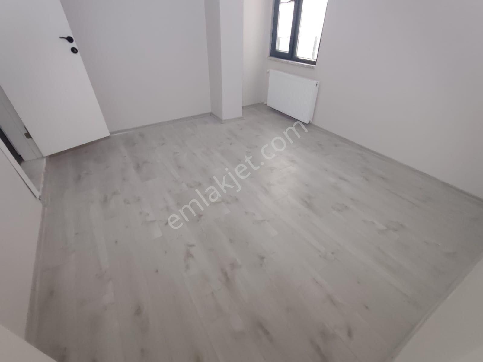 Okedremit Cumhuriyet Mahallesinde Pazartesi Pazarına Yakın Muhteşem Lokasyonda Satılık - Görsel 9