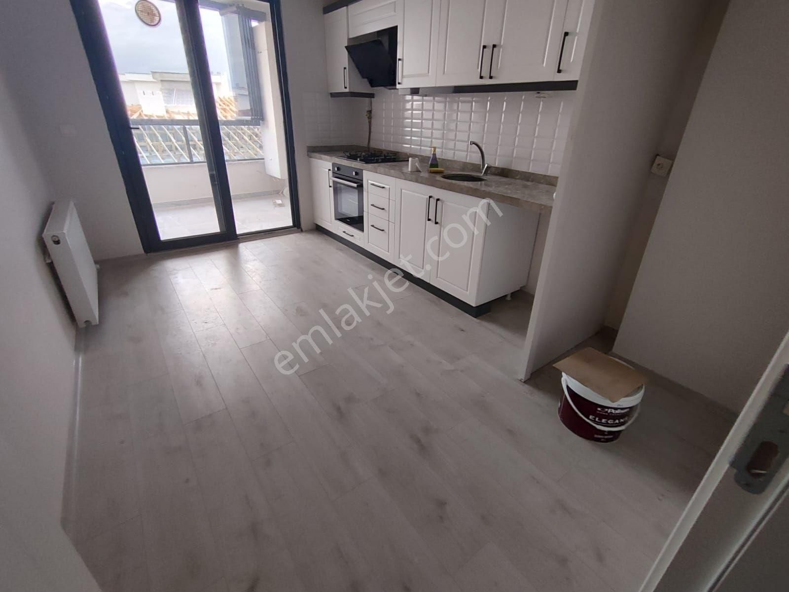 Okedremit Cumhuriyet Mahallesinde Pazartesi Pazarına Yakın Muhteşem Lokasyonda Satılık - Görsel 26