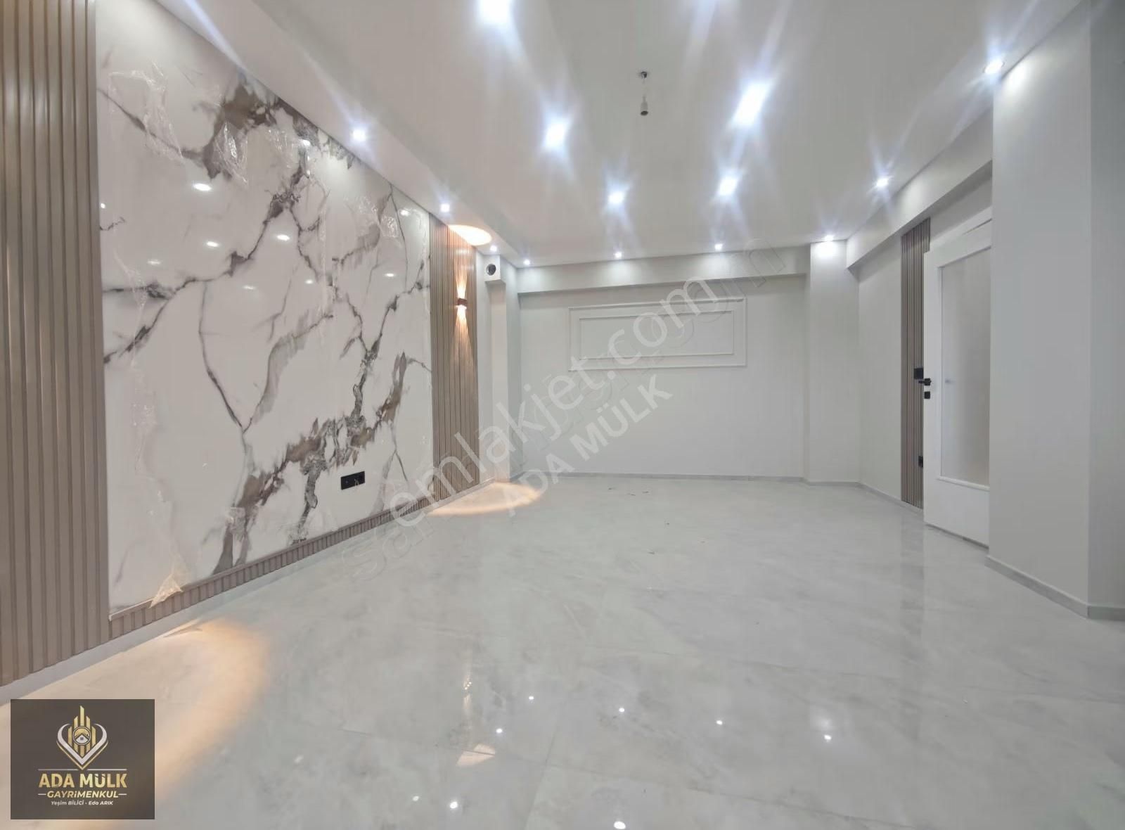 Yeni Yılın En Gözde Projesi Oturuma Hazır Son 1 Daire - Görsel 11