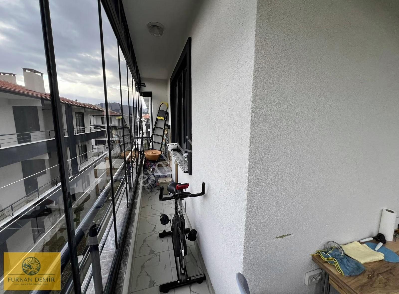Furkan Demir'den Altınova Kaytazdere'de 4+1 Satılık Çatı Dubleks - Görsel 9
