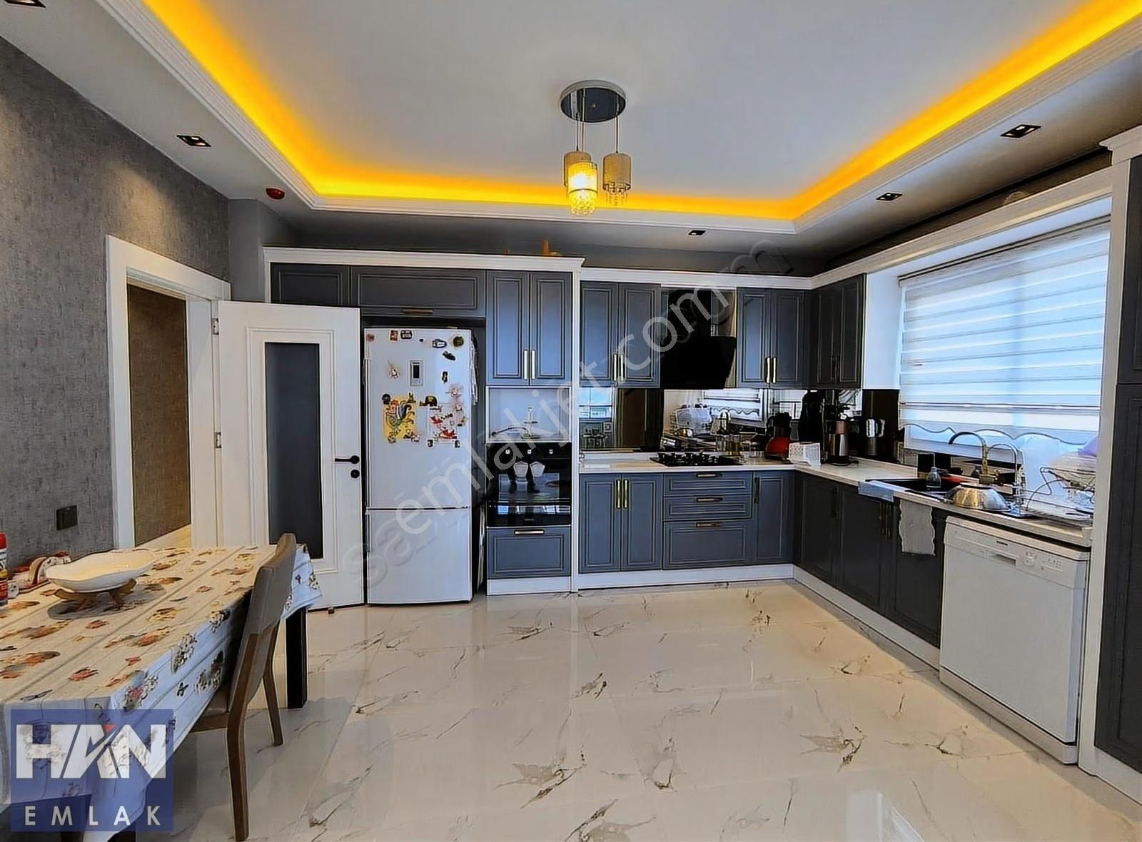 Han Emlak'tan Merkez'in Eşsiz Projesinde Havuzlu Ferah 4+1 - Görsel 9