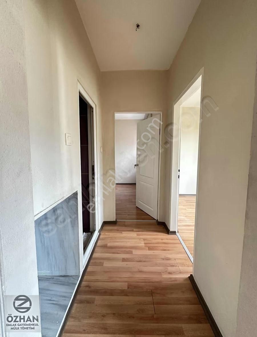 Özhan Emlaktan Balkan Mh'de Ayrı Mutfaklı Aileye Uygun 2+1 - Görsel 16