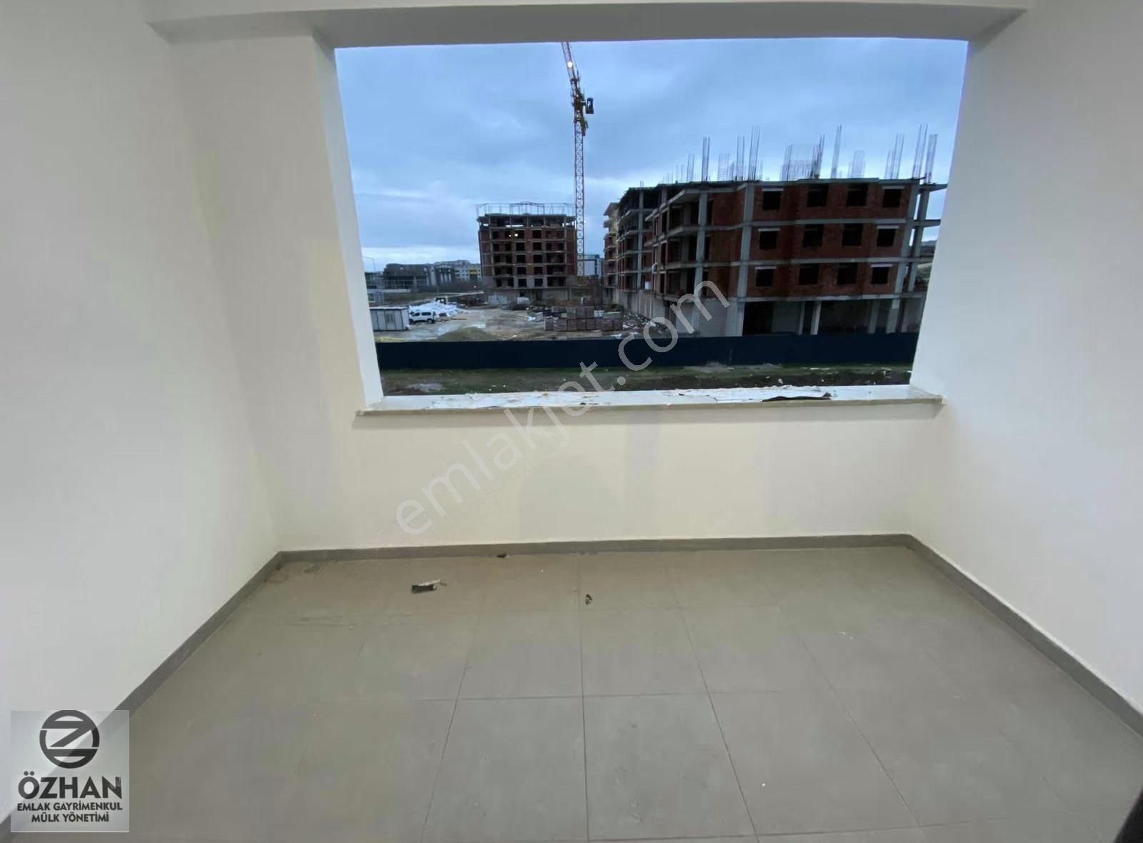 Özhan Emlaktan Acil,balkan Bulvarında,arakat,3+1 Daire - Görsel 2