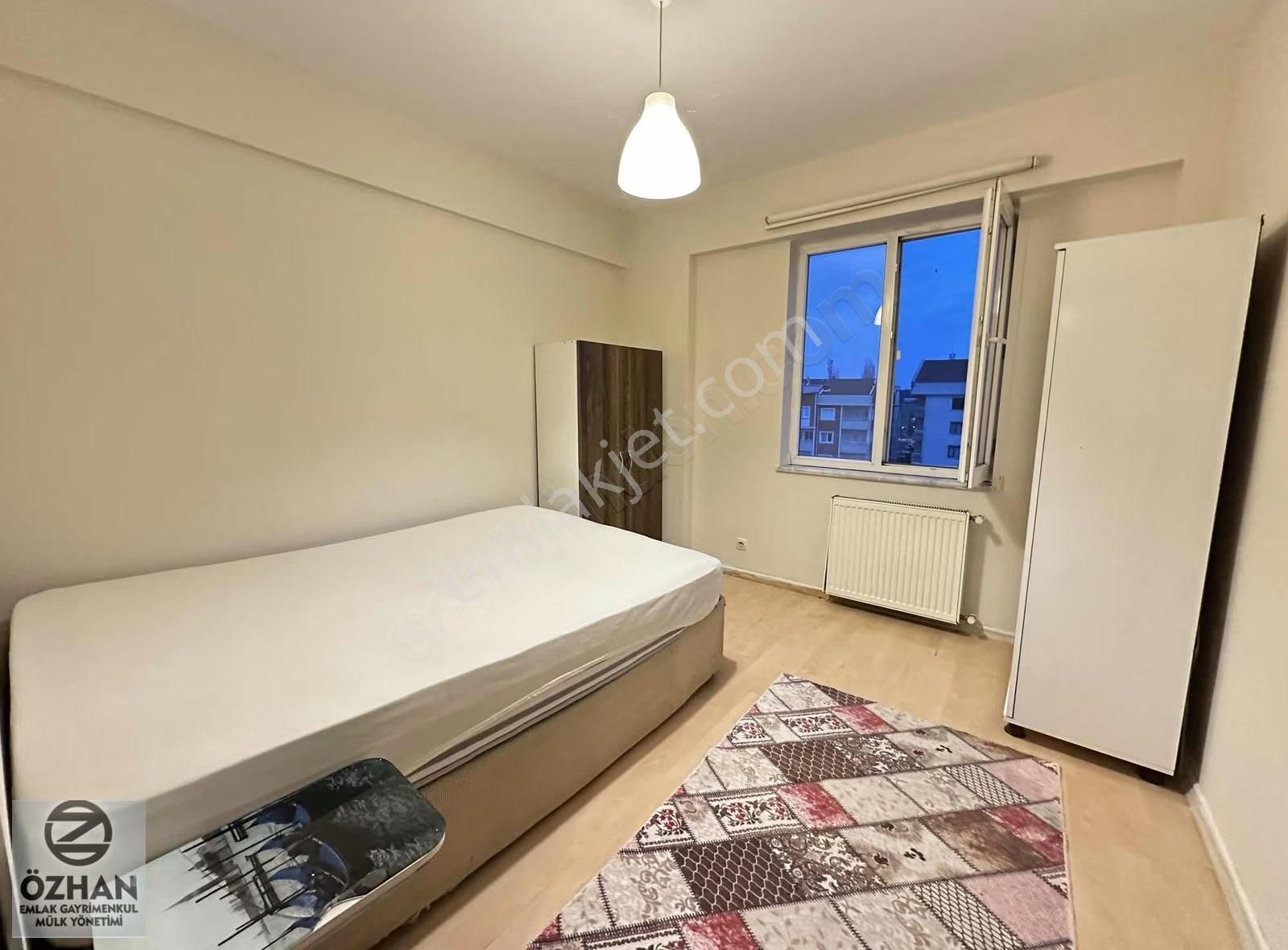 Özhan Emlaktan Merkezi Konumda,eşyalı Kiralık 1+1 - Görsel 24