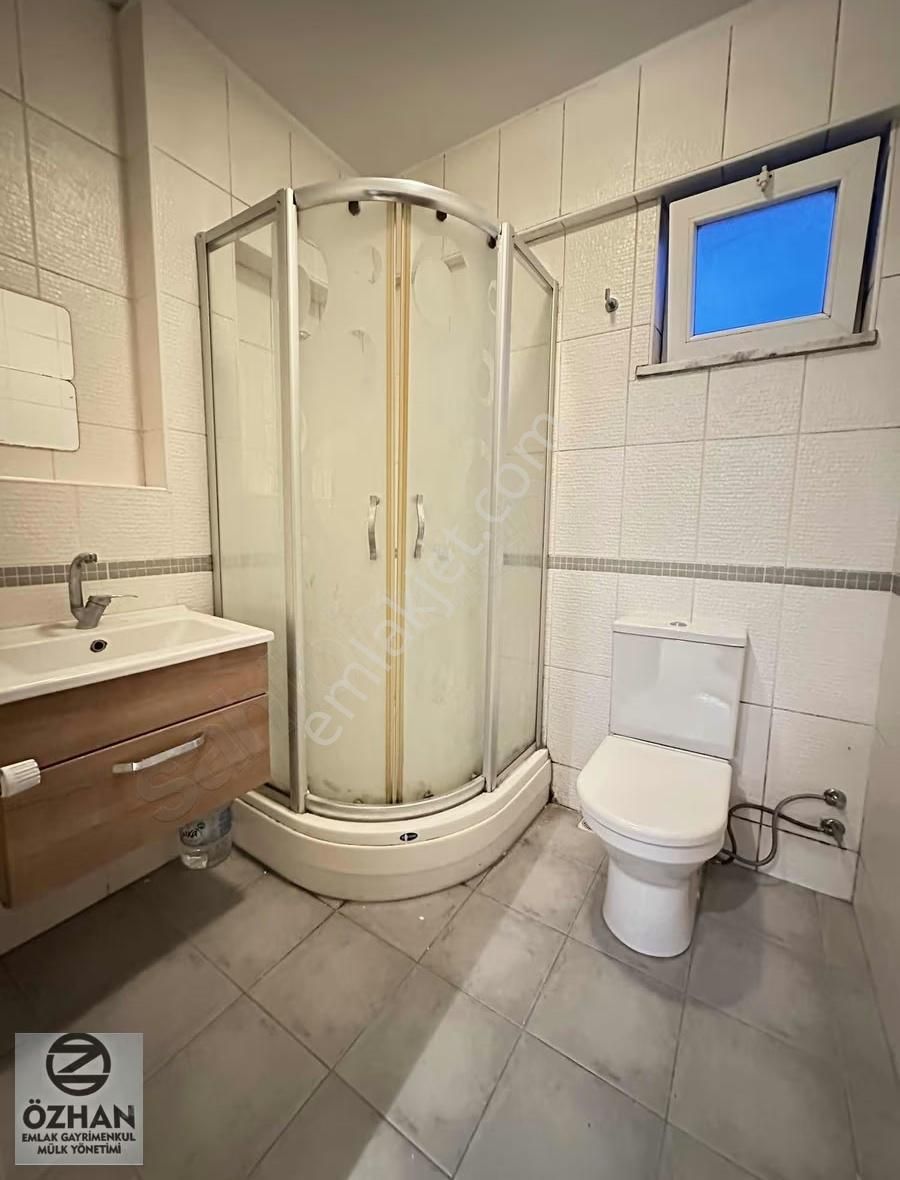 Özhan Emlaktan Merkezi Konumda,eşyalı Kiralık 1+1 - Görsel 4