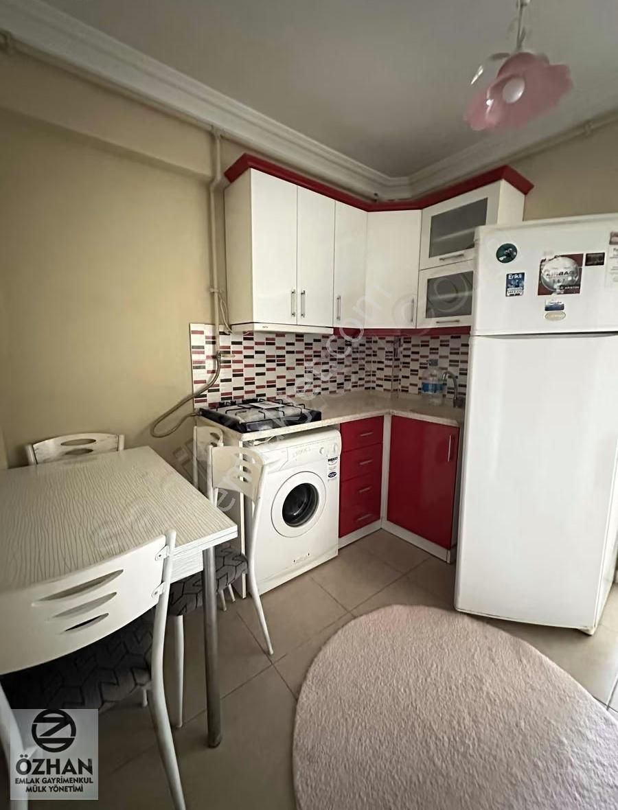 Özhan Emlaktan Site İçerisinde,manzaralı,arakat,eşyalı 2+0 - Görsel 17