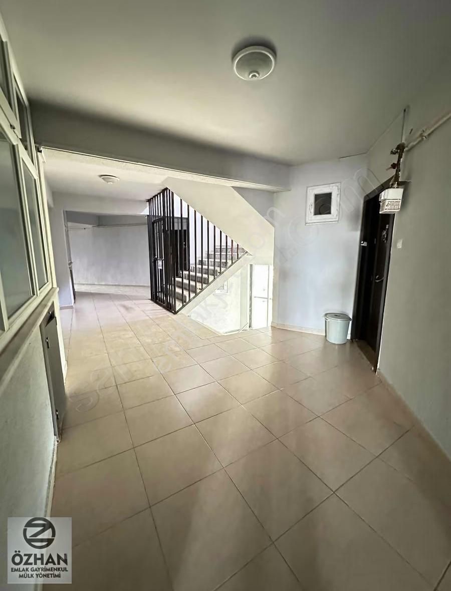 Özhan Emlaktan Site İçerisinde,manzaralı,arakat,eşyalı 2+0 - Görsel 19