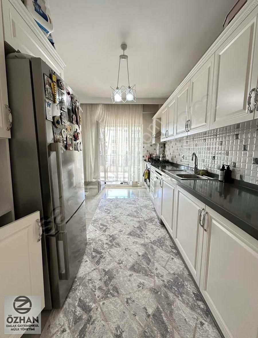 Özhan Emlaktan Bulvarda,havuzlu,spor Salonlu,arakat 3+1 - Görsel 6