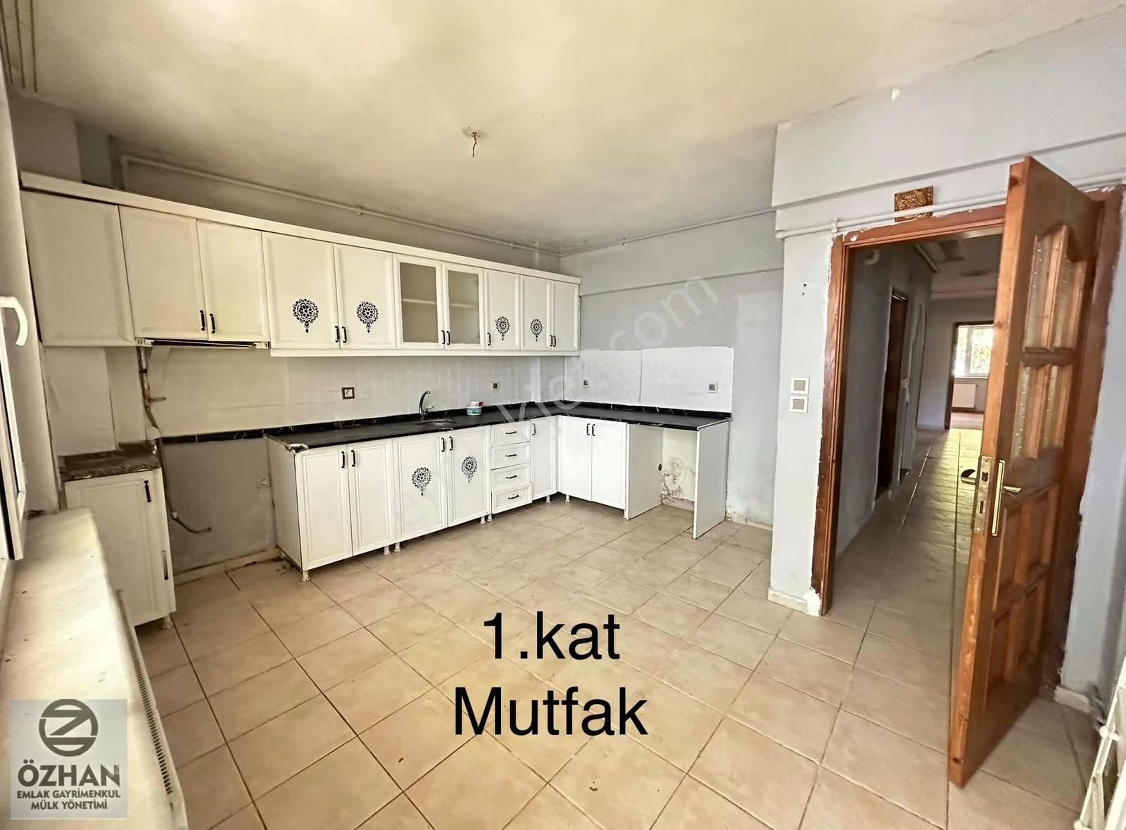 Özhan Emlaktan Adalet Mh'de Kiracısız,satılık 3+1 Daire - Görsel 24