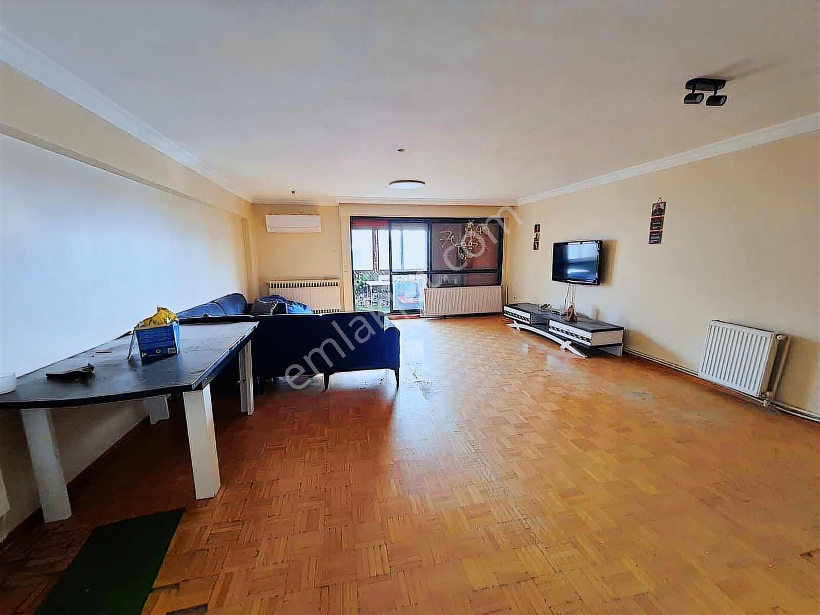 Alsancak Vapur İskelesi Yakını Kiralık Daire - Görsel 3