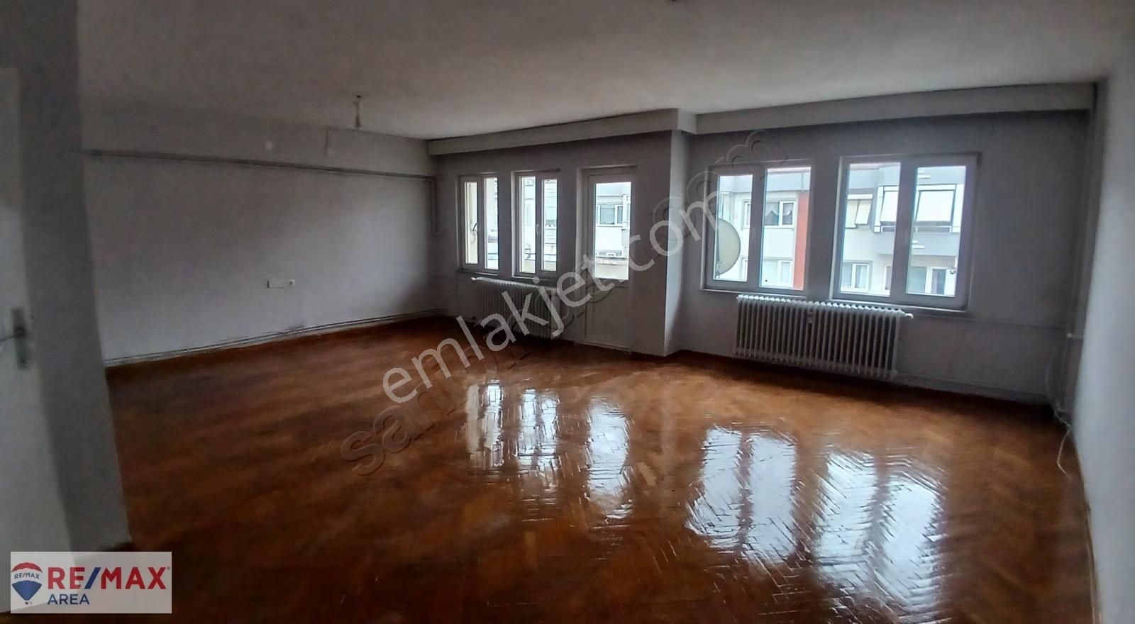 Remax Area Dan Nilüfer Beşevler Cad. 3+1 Kiralık Daire - Görsel 7