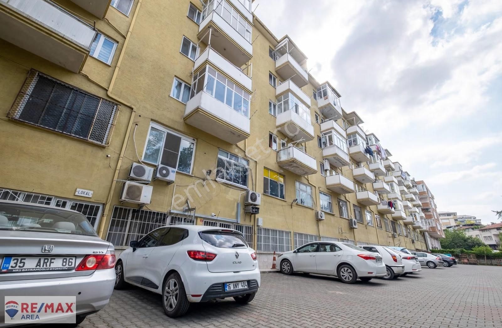 Remax Area Dan Nilüfer Beşevler Cad. 3+1 Kiralık Daire