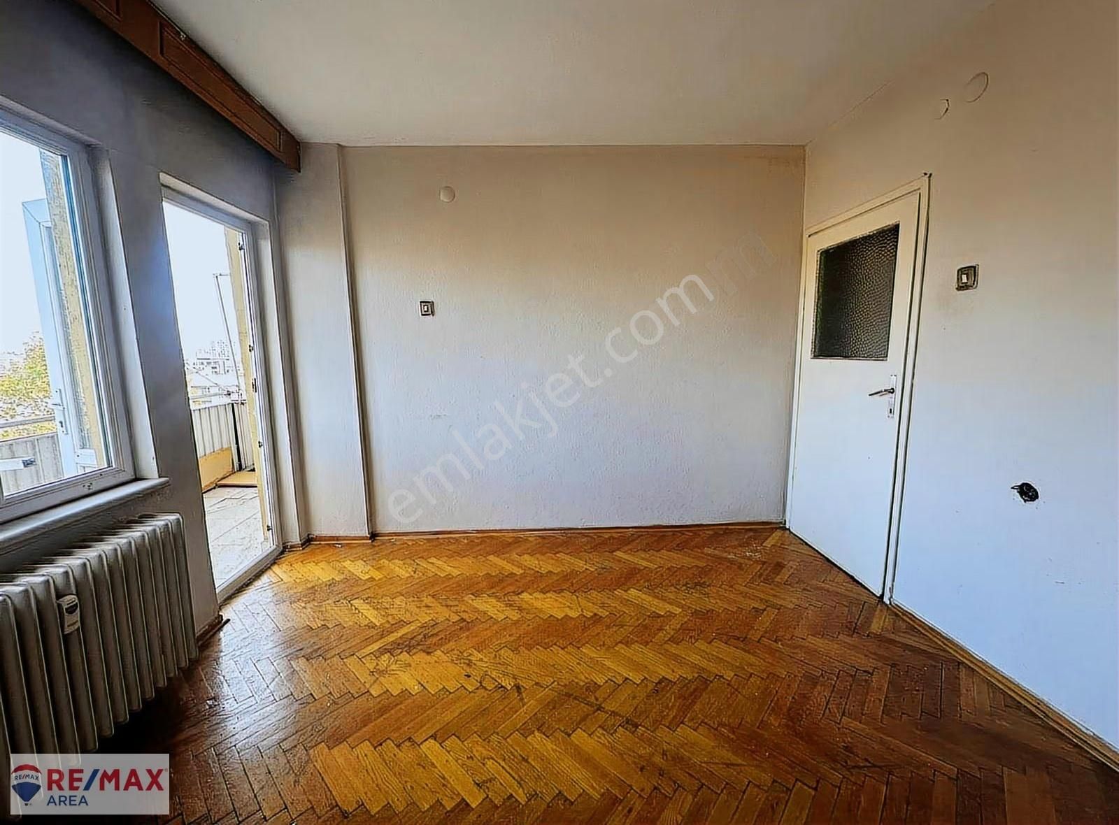 Remax Area Dan Nilüfer Beşevler Cad. 3+1 Kiralık Daire - Görsel 9