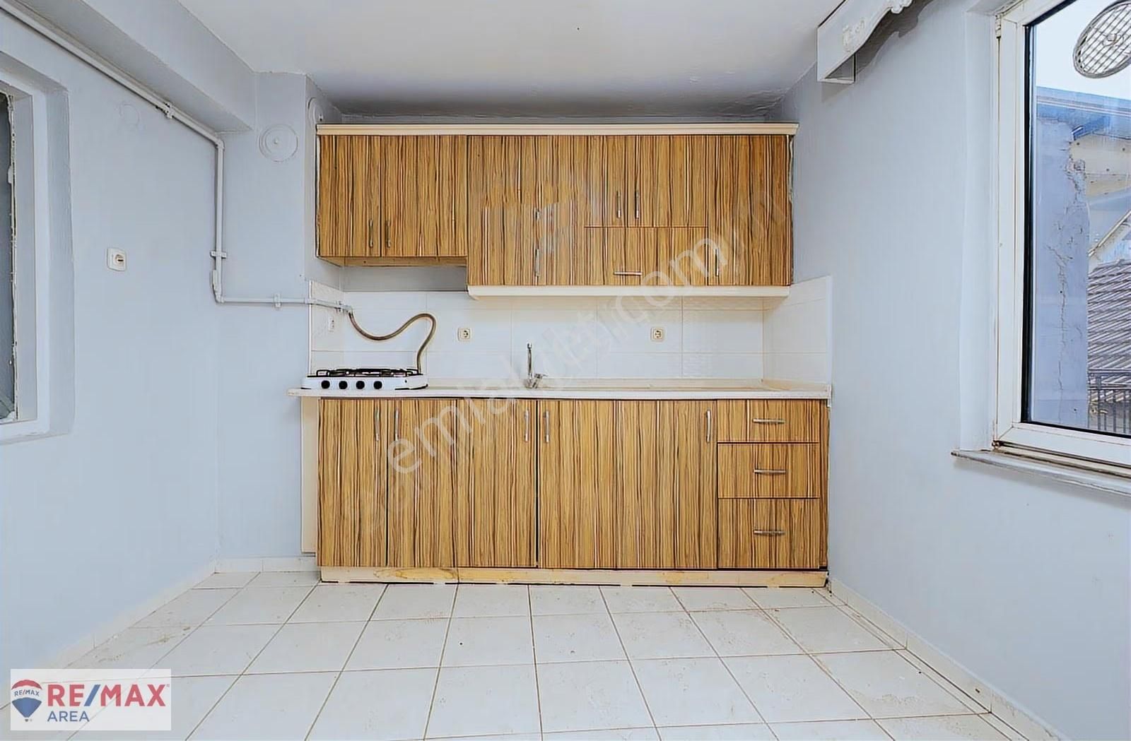 Remax Area Dan Osmagazi Namık Kemal Mah Satılık Müstakil Bina - Görsel 6