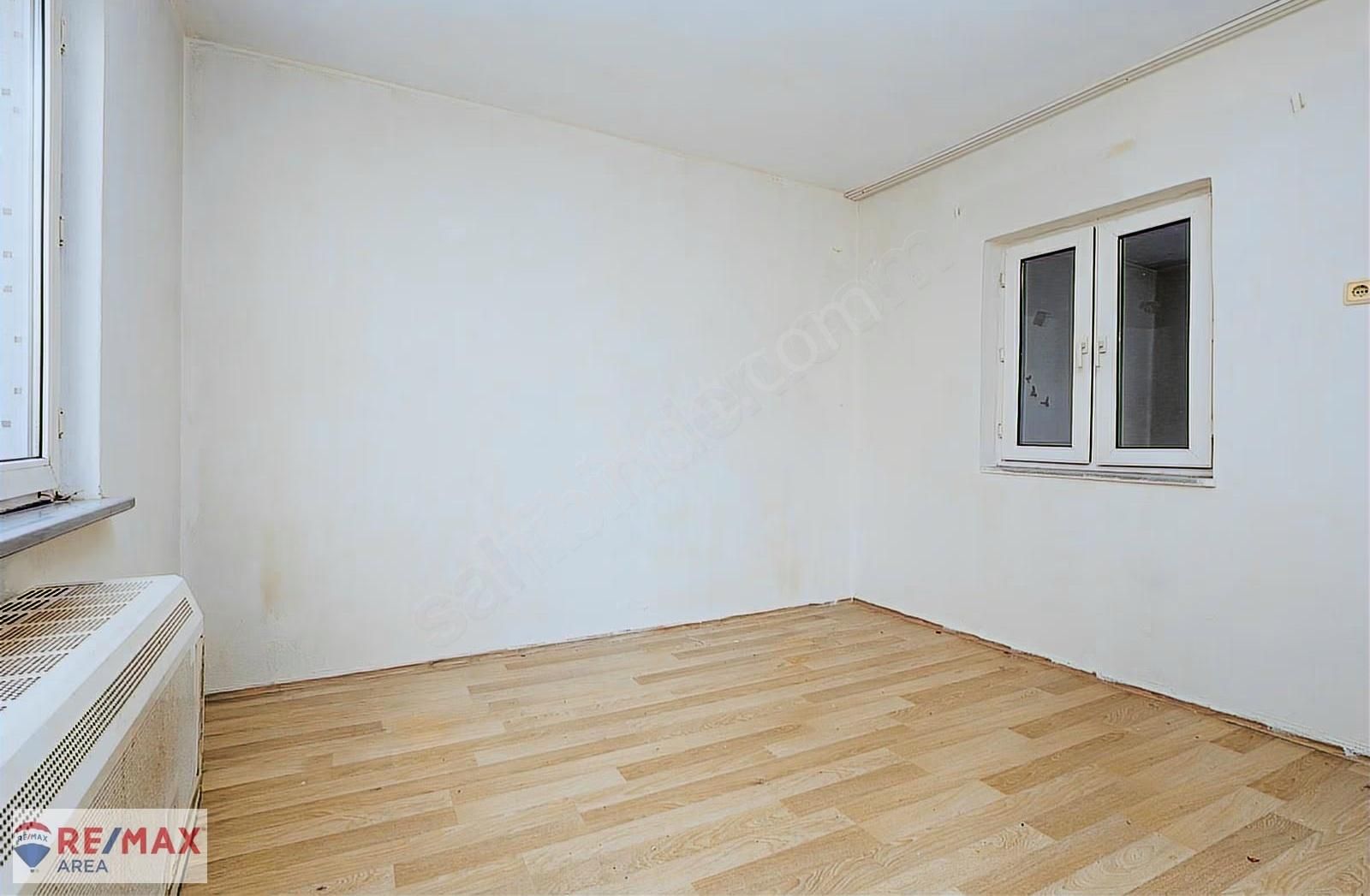 Remax Area Dan Osmagazi Namık Kemal Mah Satılık Müstakil Bina - Görsel 15