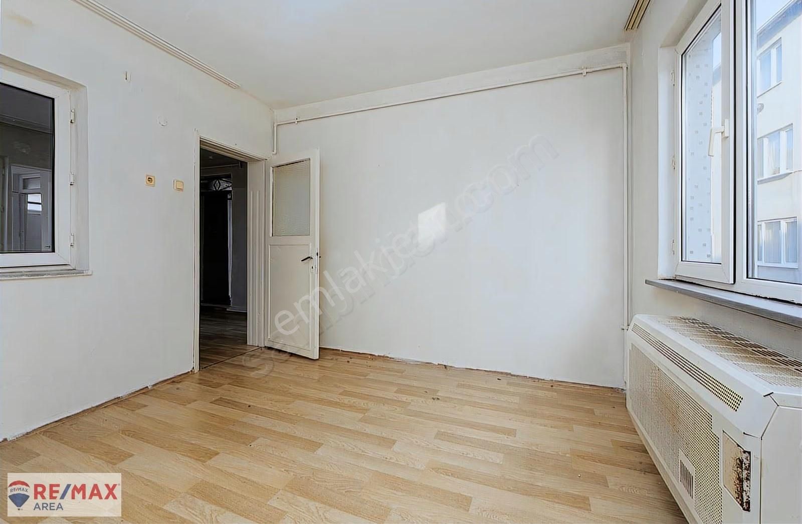 Remax Area Dan Osmagazi Namık Kemal Mah Satılık Müstakil Bina - Görsel 18