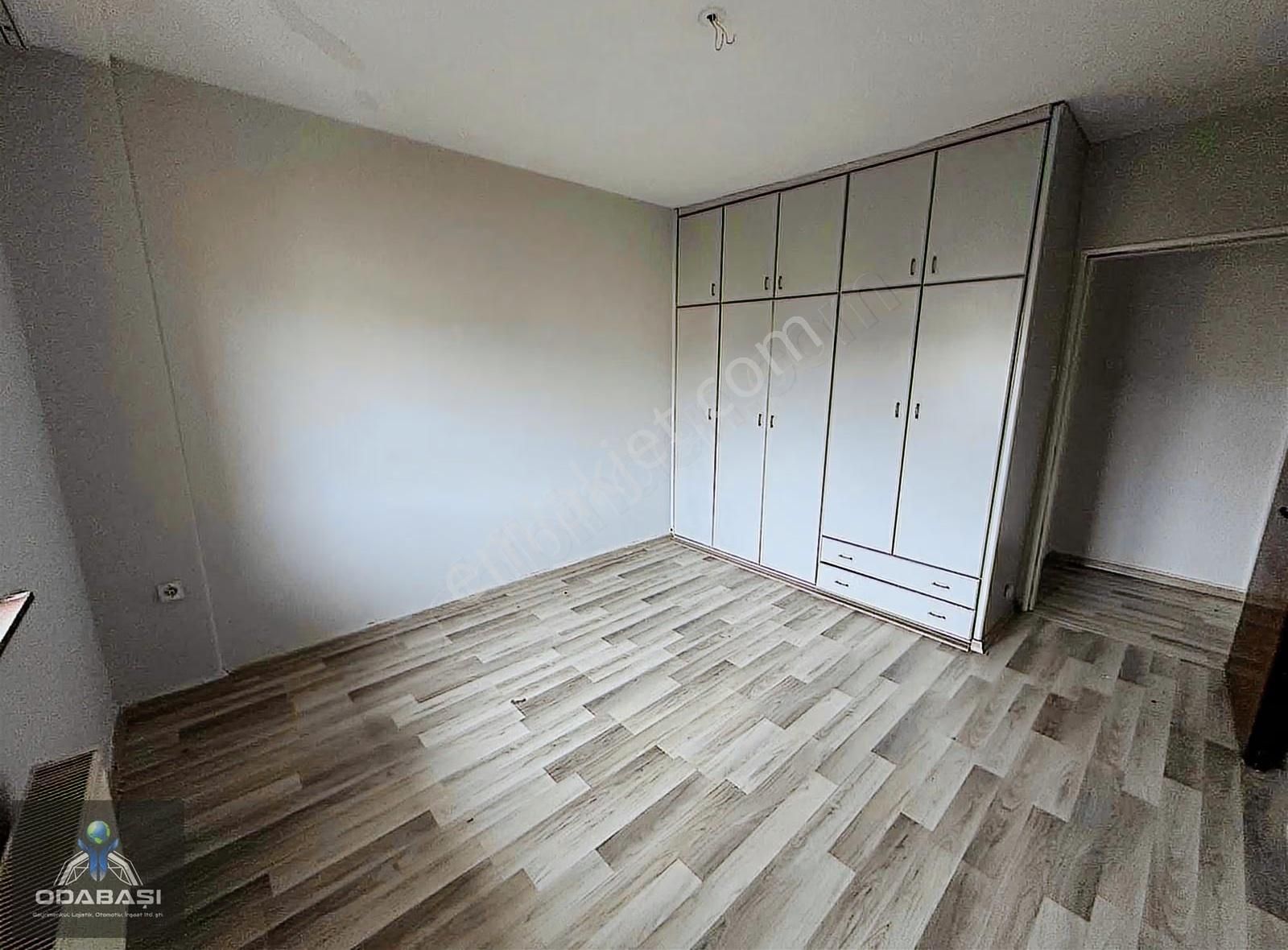 Toplu Konut Tokiler'de Kiralık 3+1 Temiz Bakımlı Daire - Görsel 2