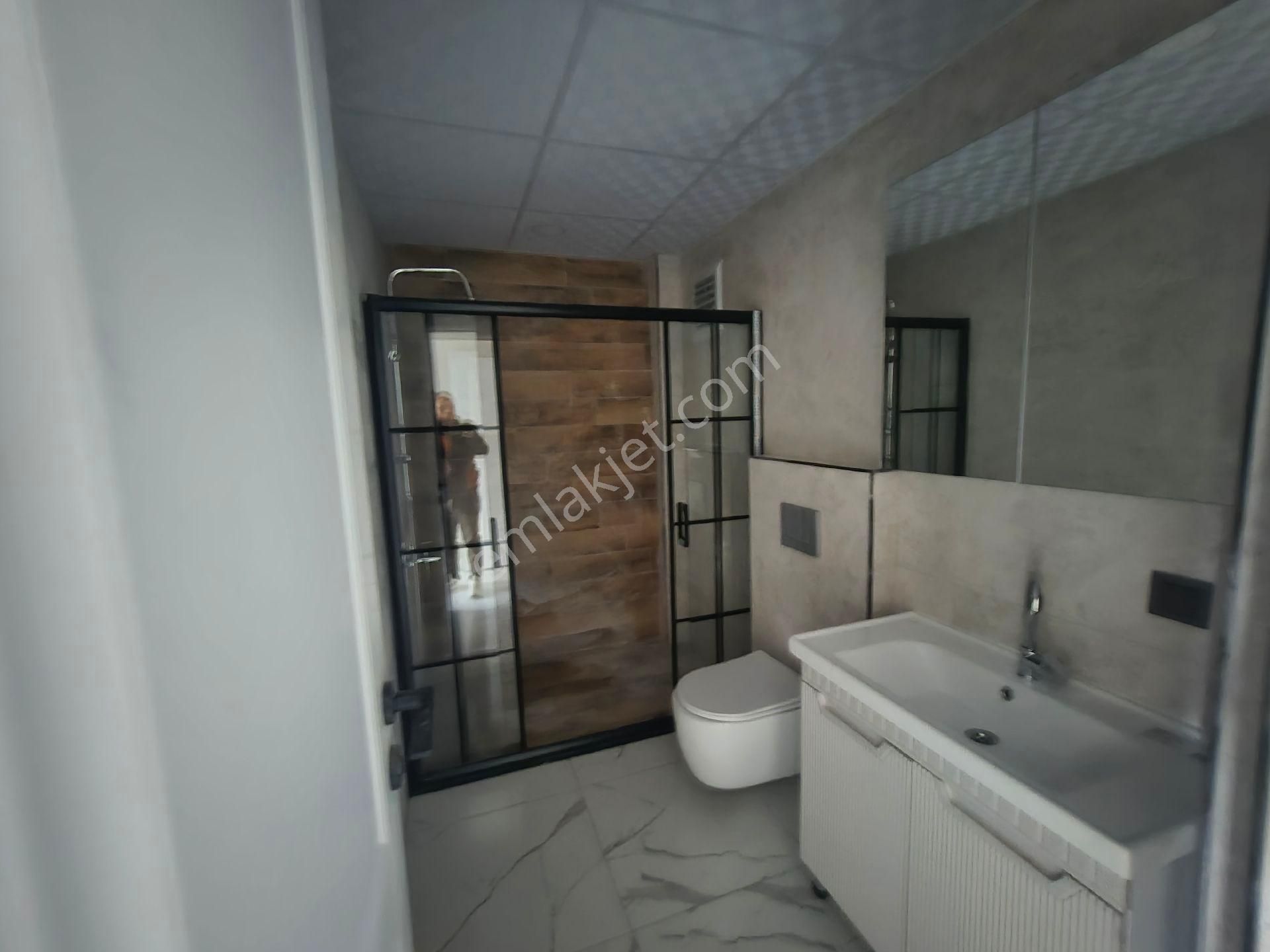 Orhan Gazi Den2+1 Sıfır Eminevim Fuzulevime Krediye Uygun Kapalı Otoparklı Site İçi Daireler - Görsel 11