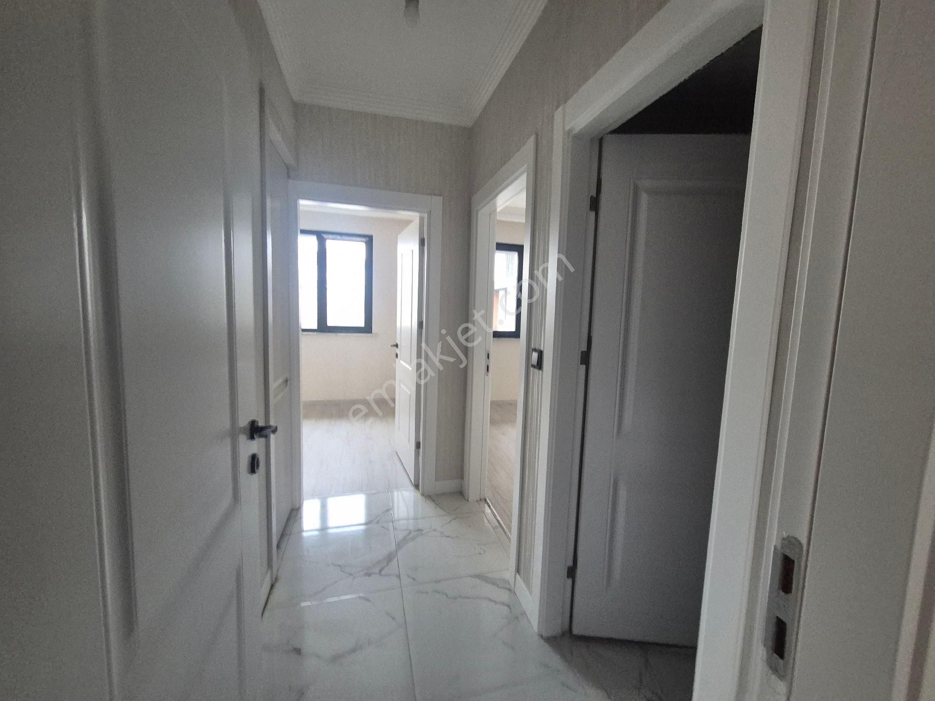 Orhan Gazi Den2+1 Sıfır Eminevim Fuzulevime Krediye Uygun Kapalı Otoparklı Site İçi Daireler - Görsel 8