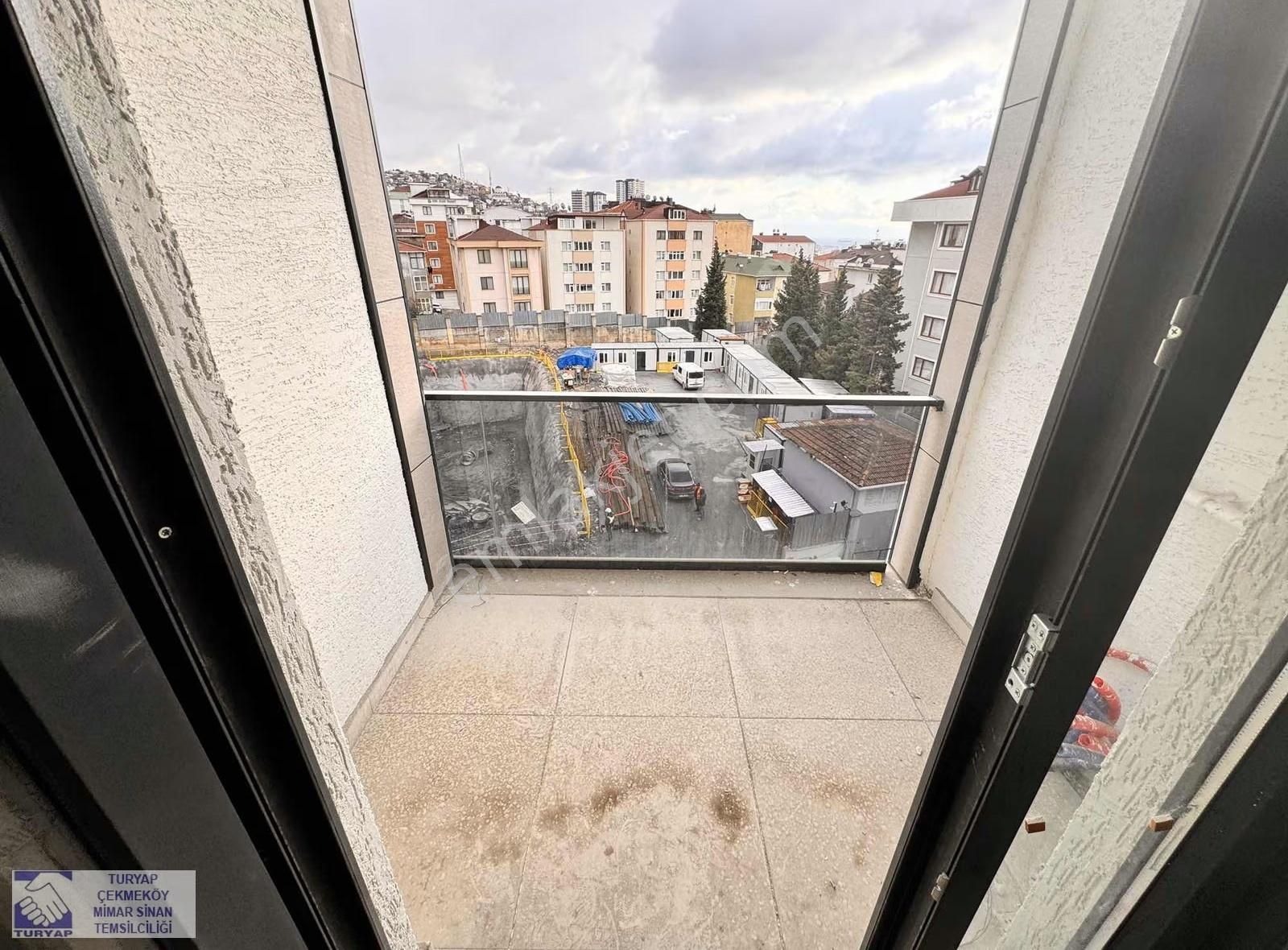 Kartal Hürriyet Mahallesinde Satılık 2+1 Sıfır Ara Kat Daire - Görsel 2