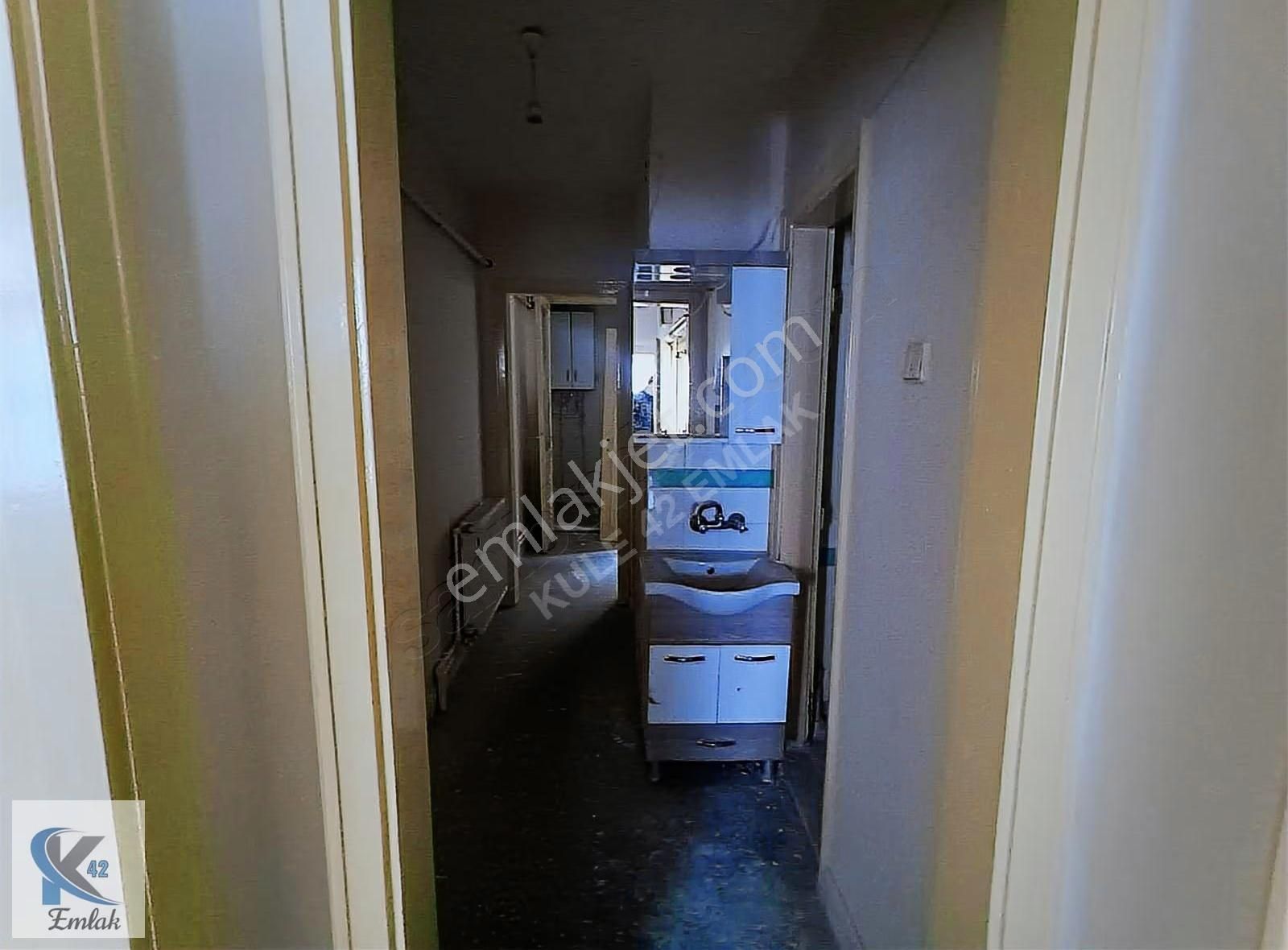 A101 Sokagı 3 Katlinin 3 Kati Teraslı Daire Dogalgazlı - Görsel 9