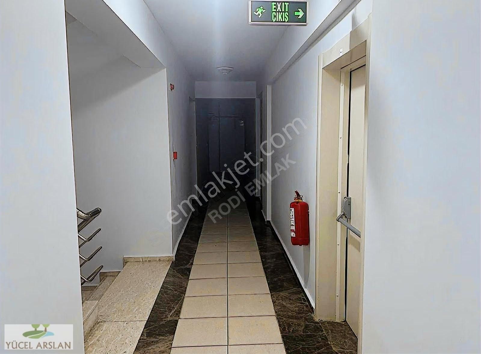 Çiğli İnönü Bivakent'te Kiralık 3+1 Arakat Daire Site İçi - Görsel 24