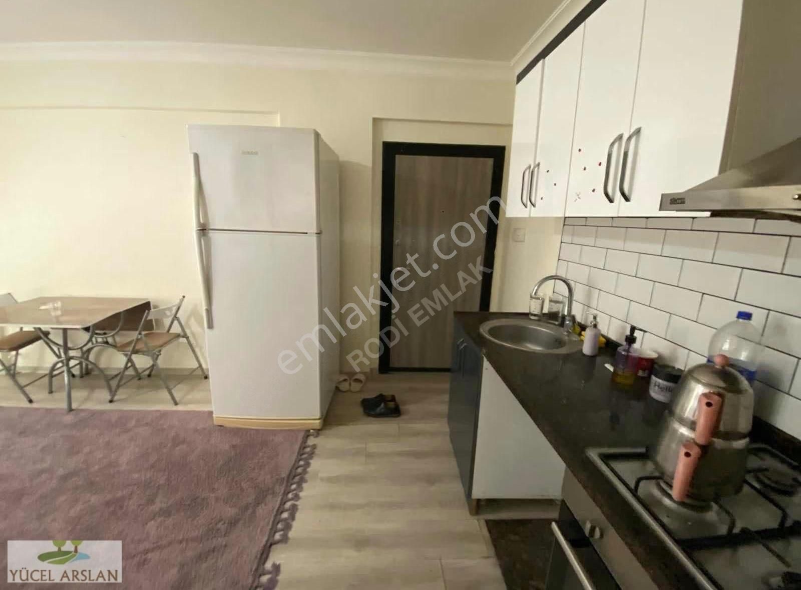 Çiğli Uğur Mumcu'da Kiralık Eşyalı 1+1 Daire - Görsel 6