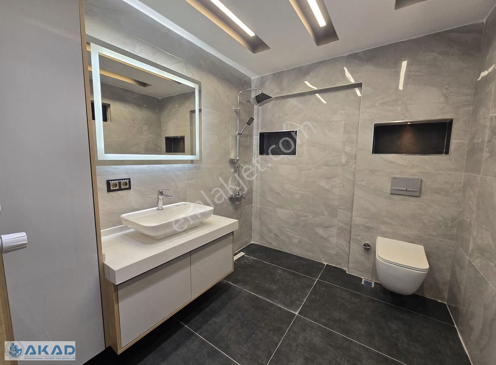 Göztepe Metro Dibinde Ultra Lüks 3+1-155 M2 Geniş Daire - Görsel 27